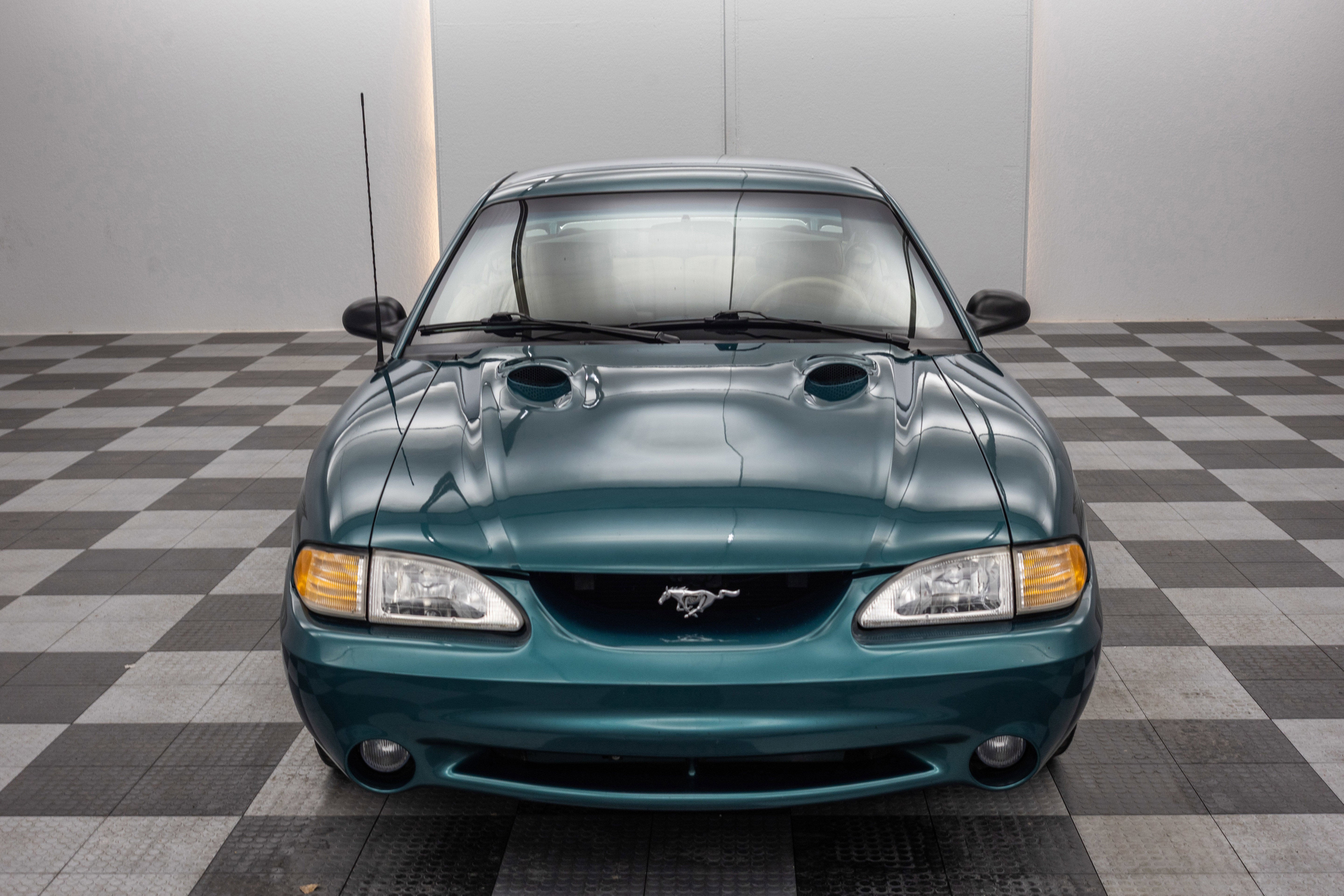 1997 Ford Mustang Cobra