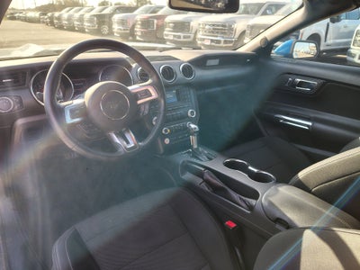2017 Ford Mustang V6