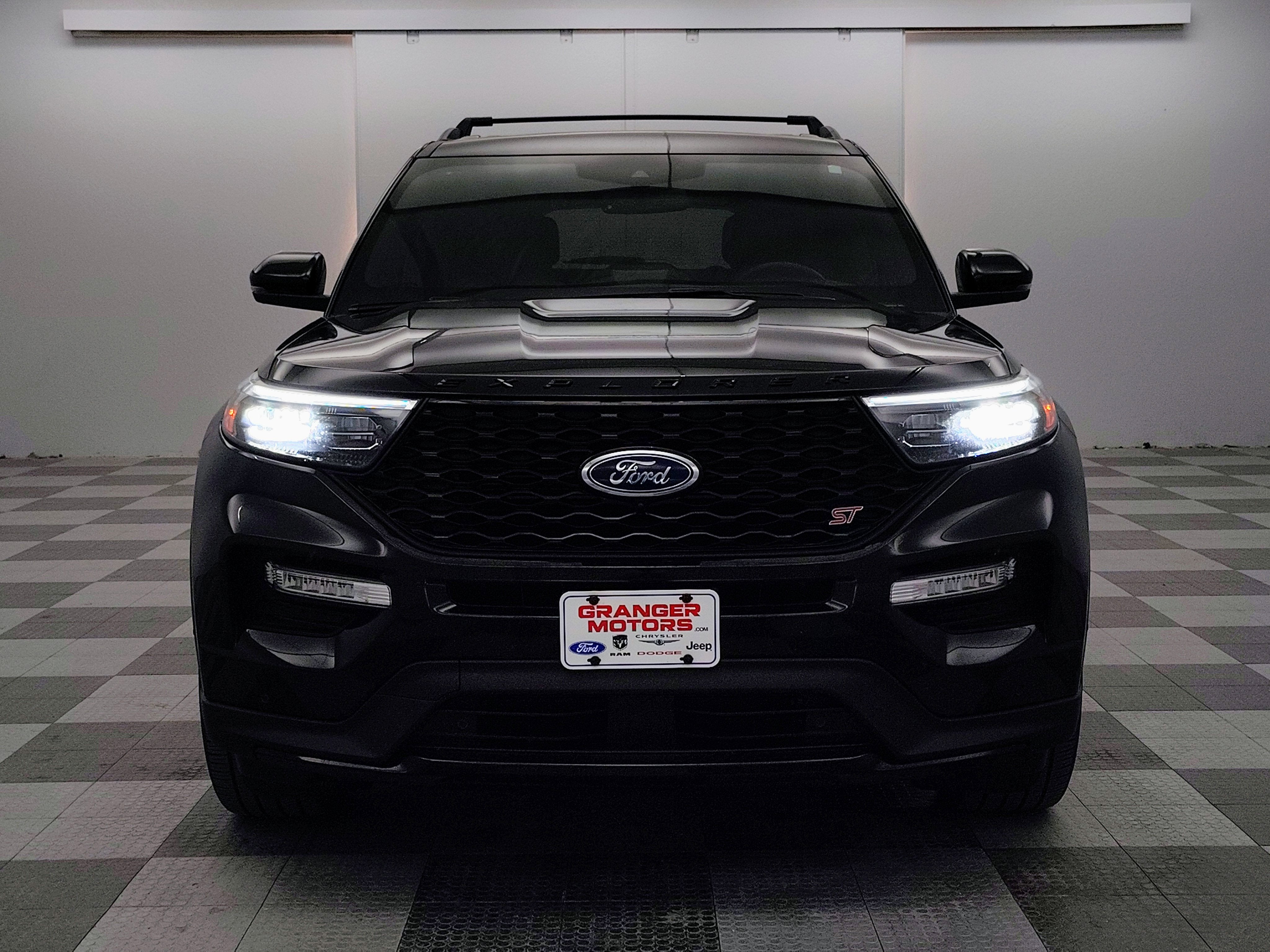 2023 Ford Explorer ST