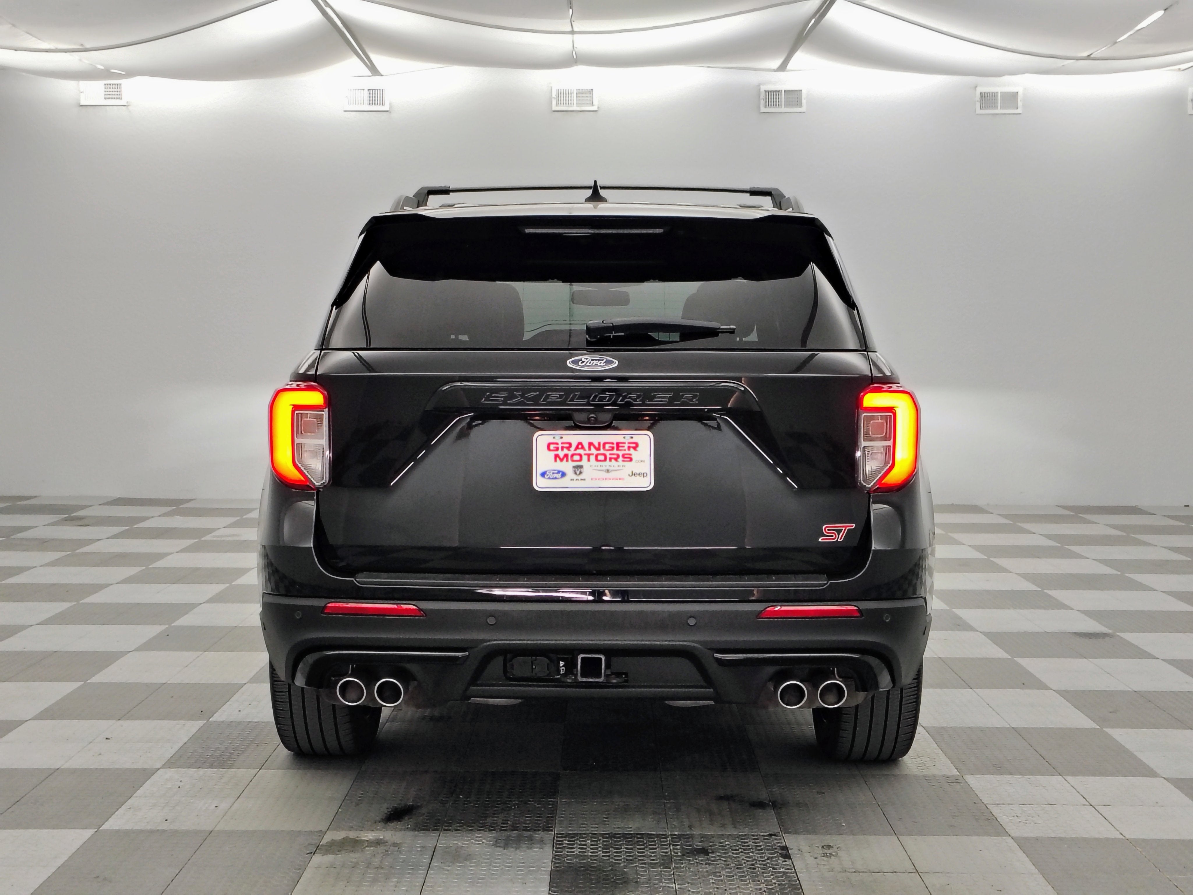2023 Ford Explorer ST