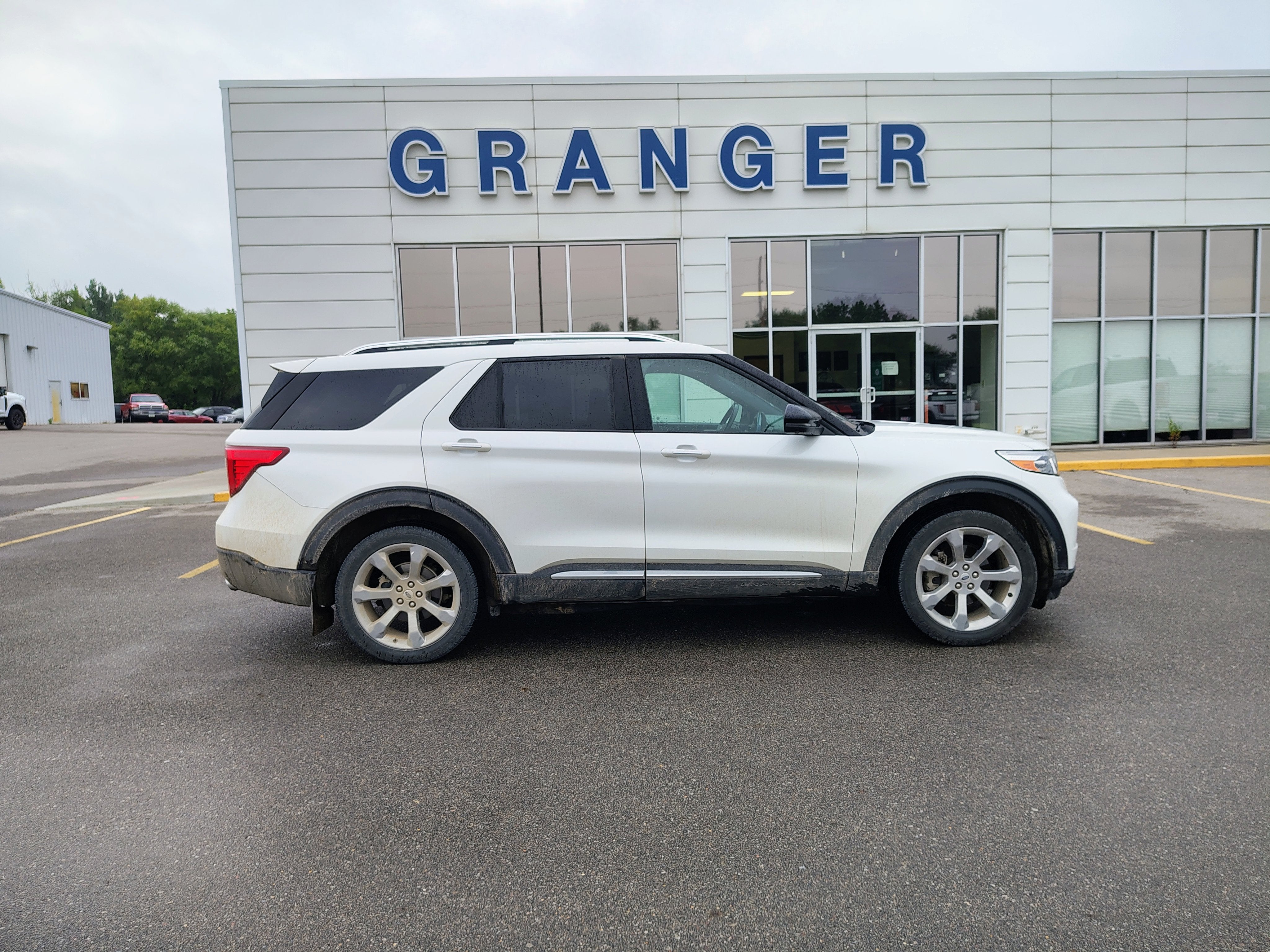2020 Ford Explorer Platinum