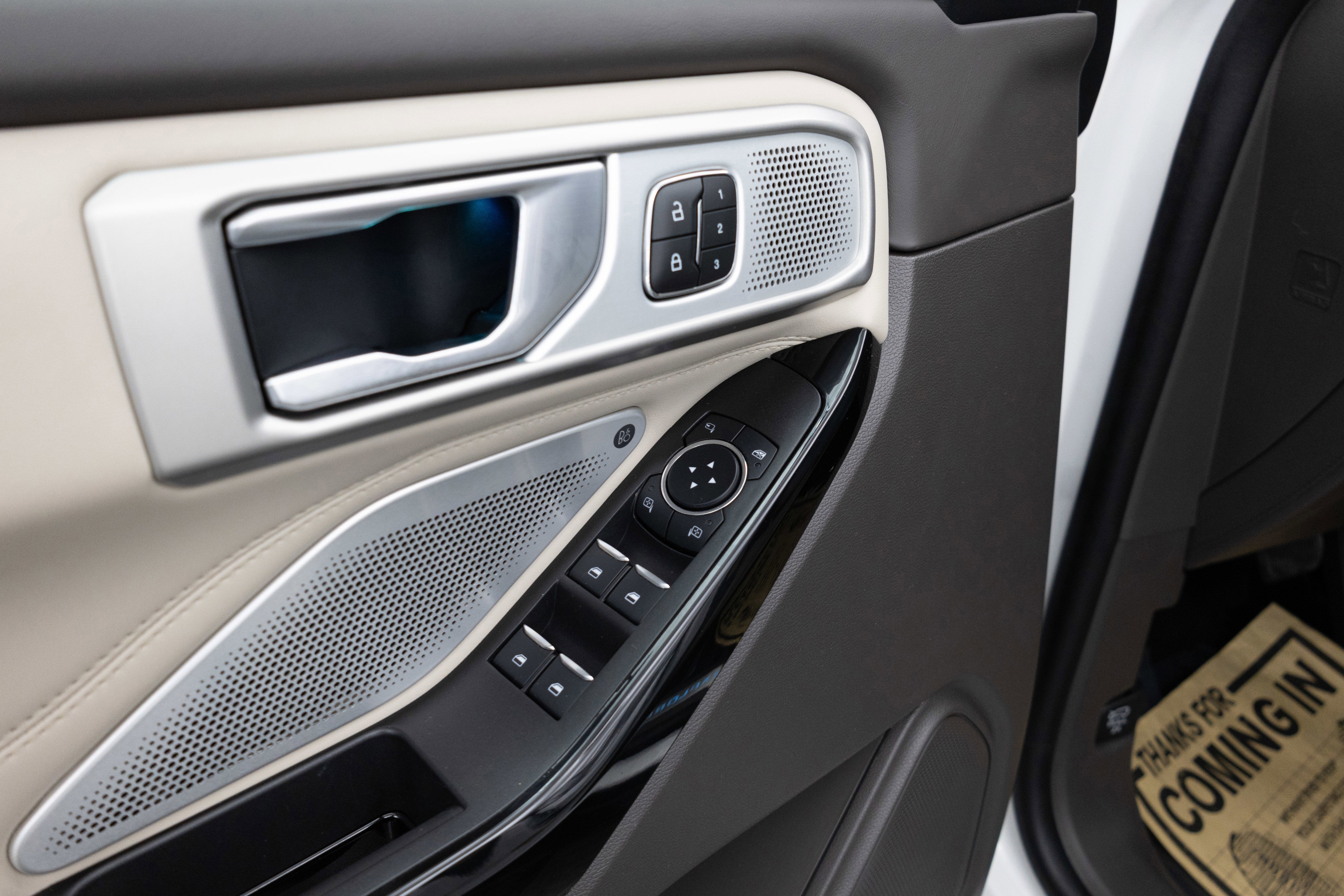 2023 Ford Explorer Platinum