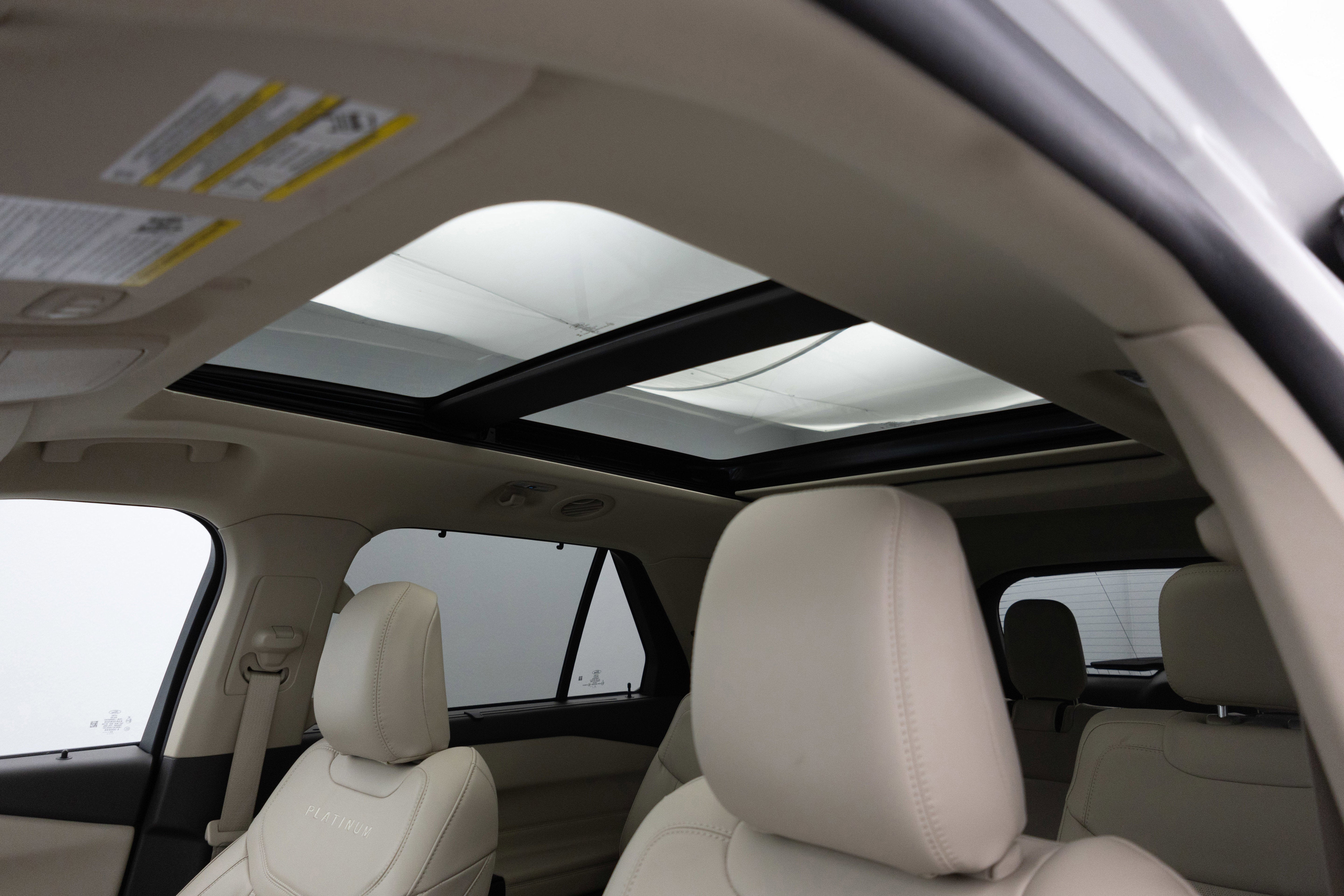 2023 Ford Explorer Platinum