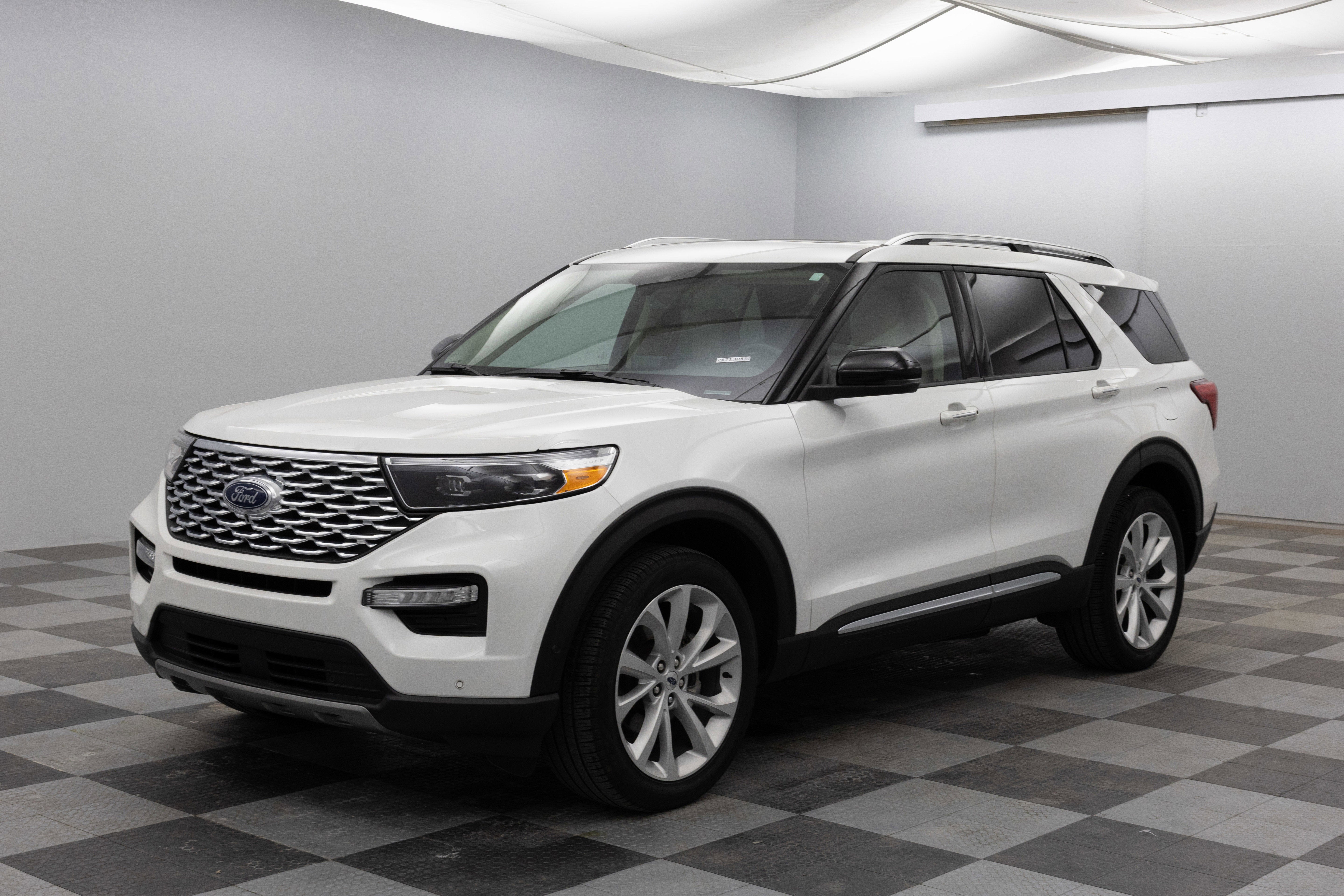 2023 Ford Explorer Platinum