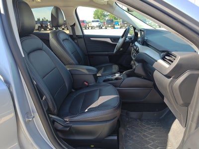 2022 Ford Escape Hybrid SE