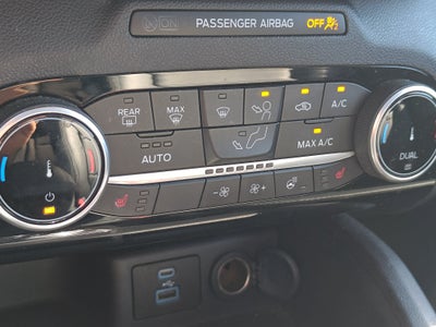 2022 Ford Escape Hybrid SE