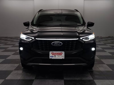 2025 Ford Escape Platinum