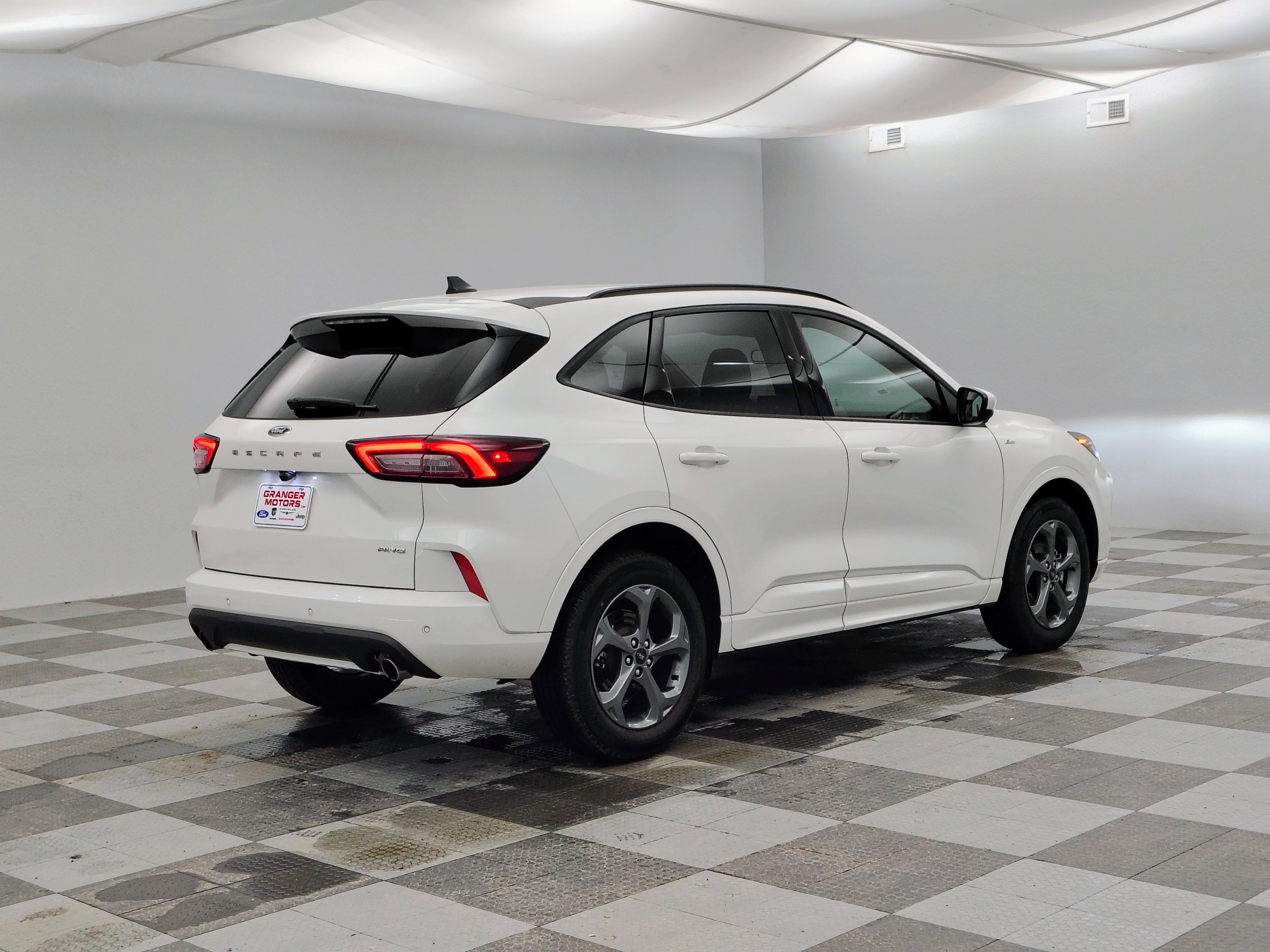 2024 Ford Escape ST-Line Select