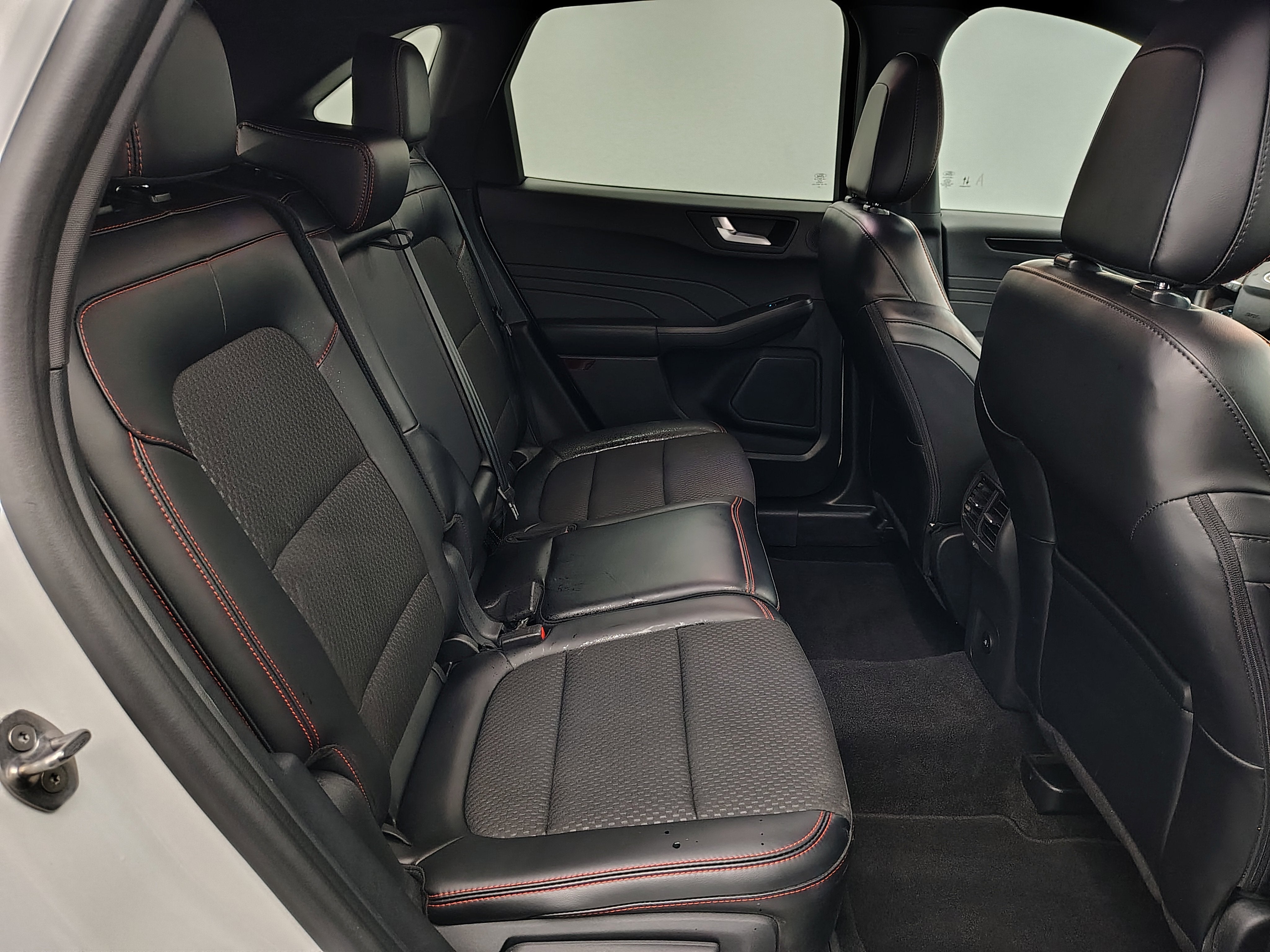 2024 Ford Escape ST-Line Select