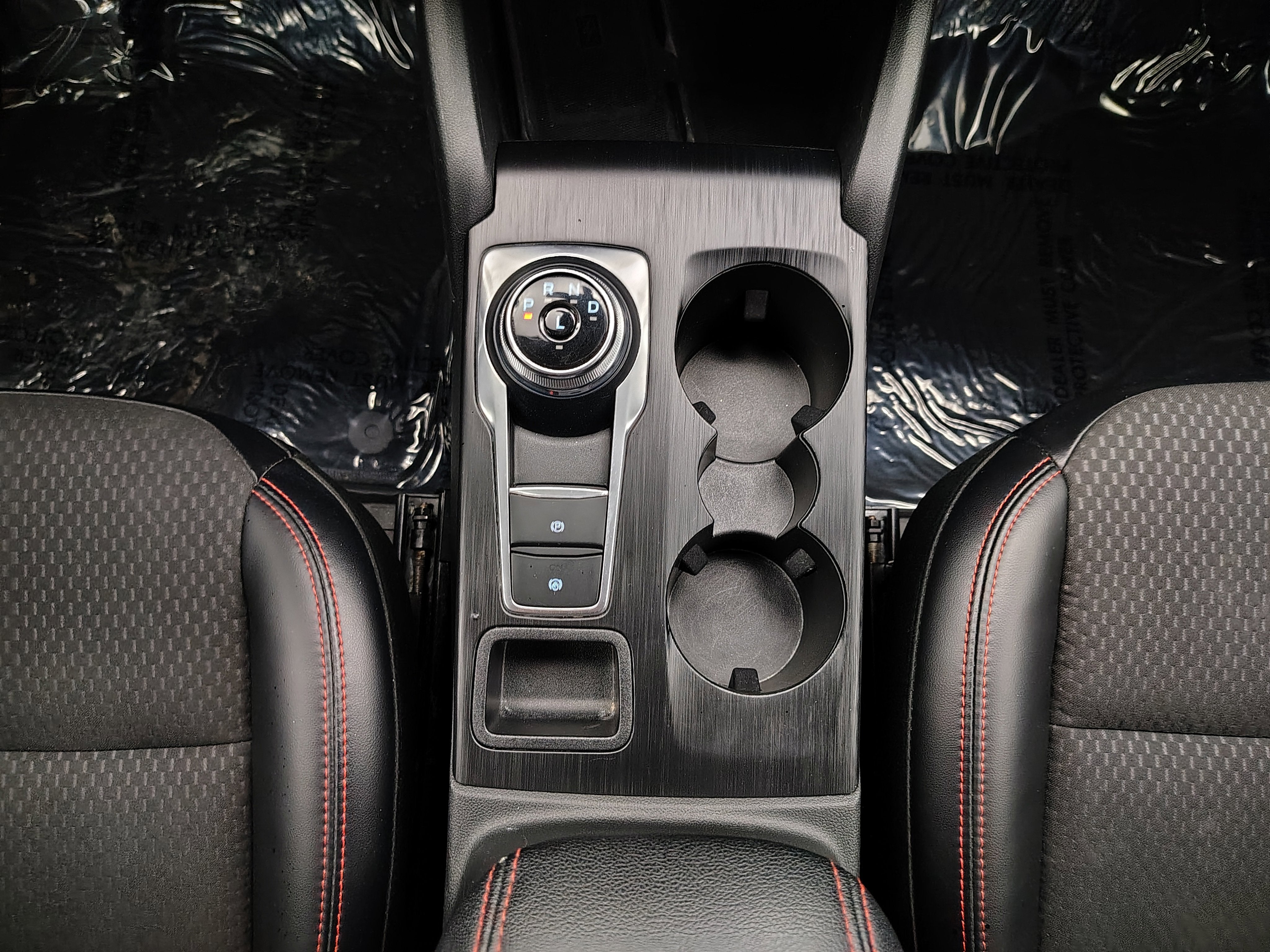 2024 Ford Escape ST-Line Select