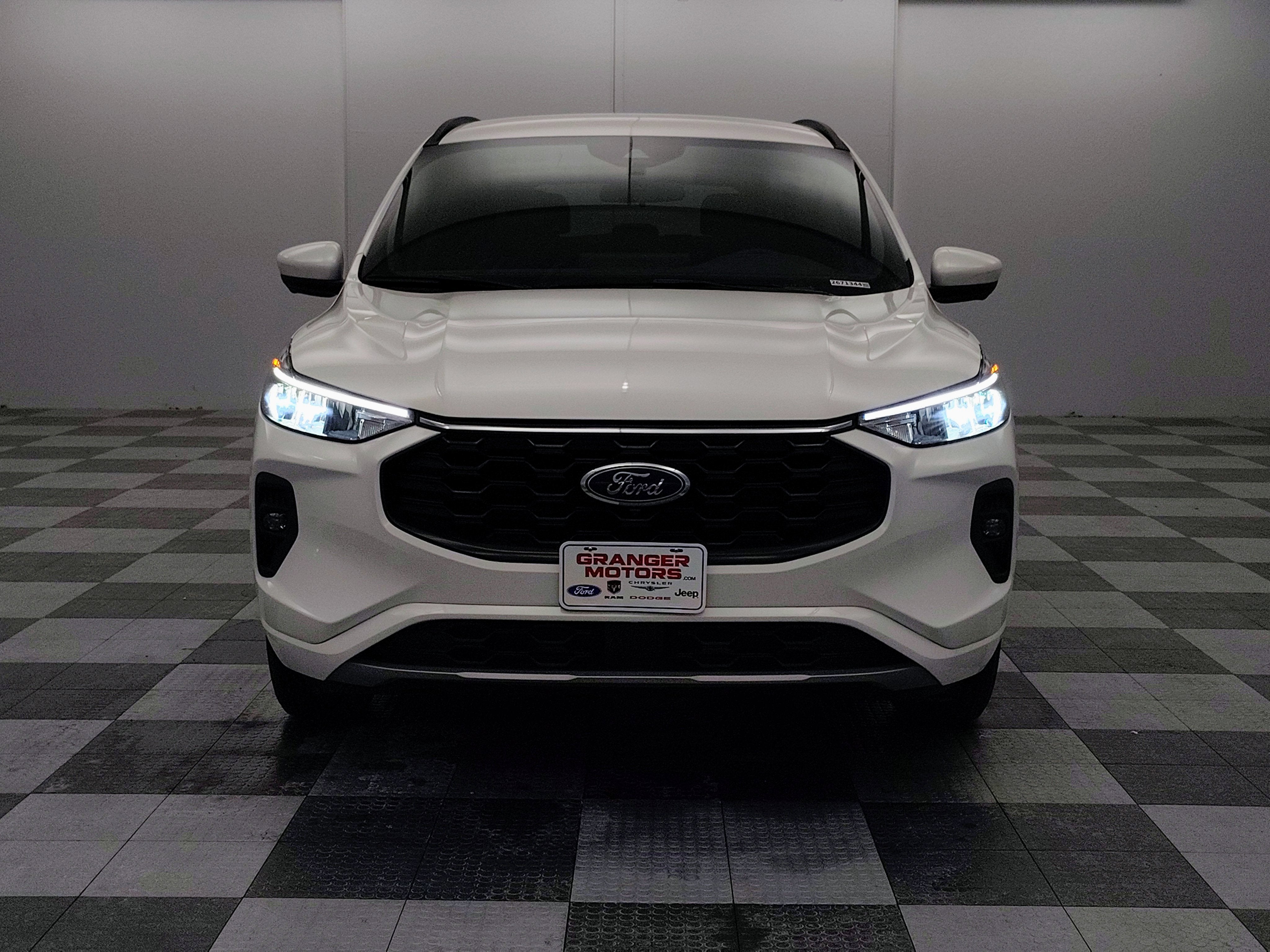 2024 Ford Escape ST-Line Select