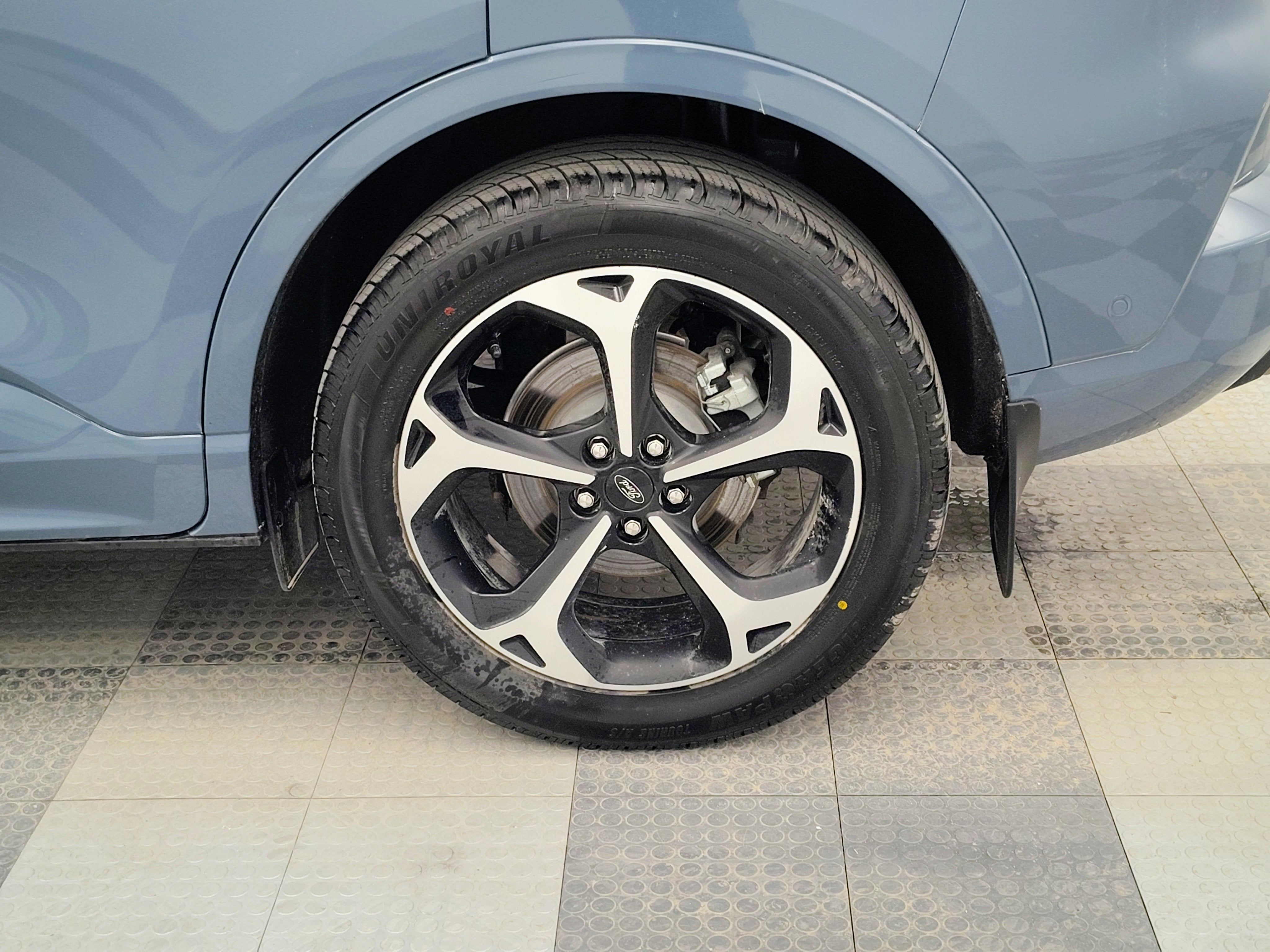 2023 Ford Escape ST-Line Elite