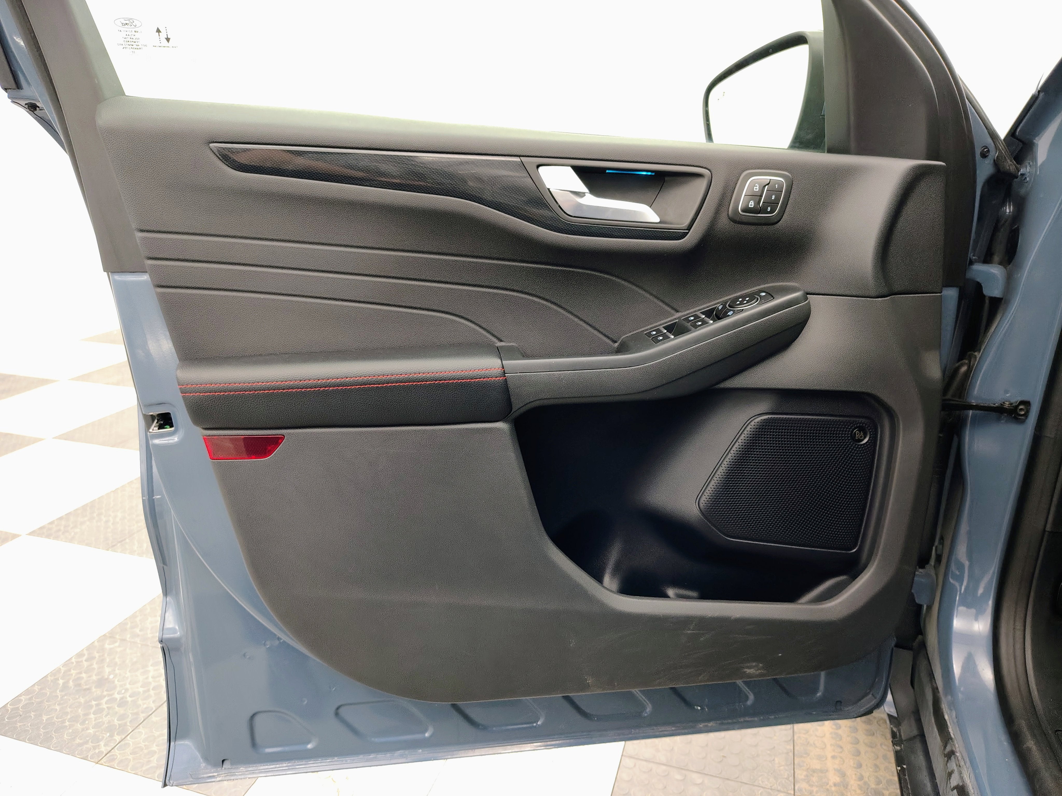 2023 Ford Escape ST-Line Elite