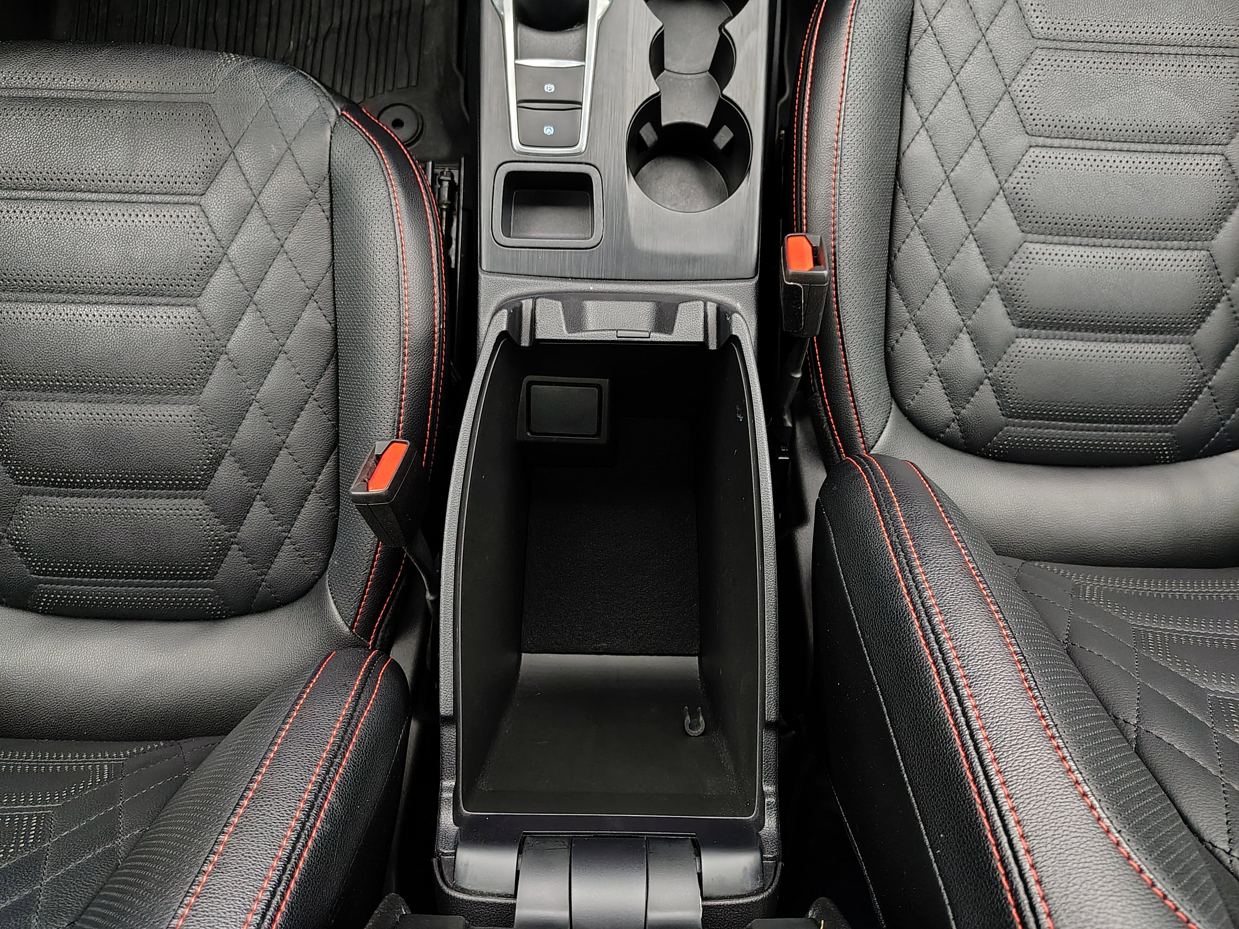 2023 Ford Escape ST-Line Elite