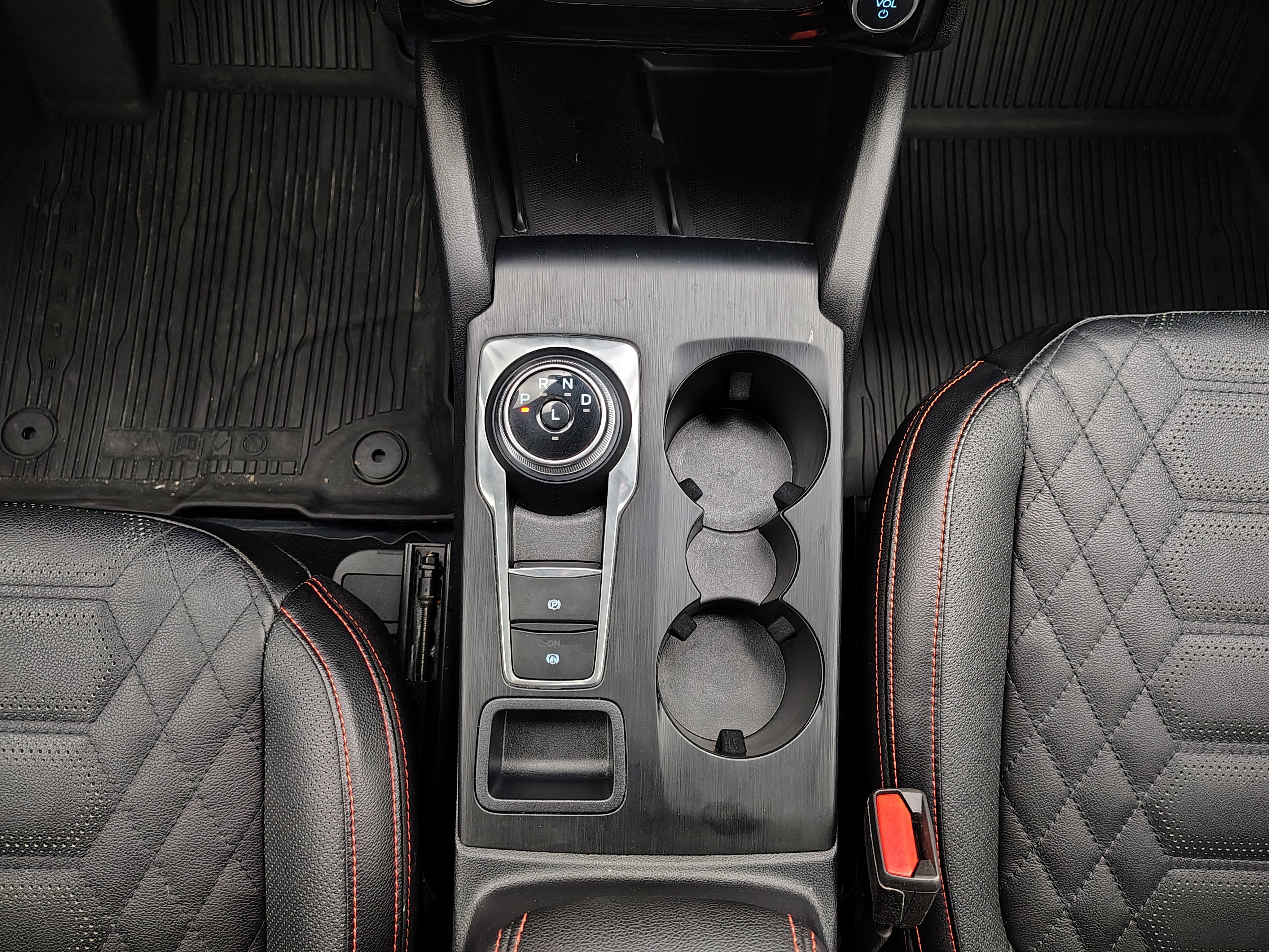 2023 Ford Escape ST-Line Elite