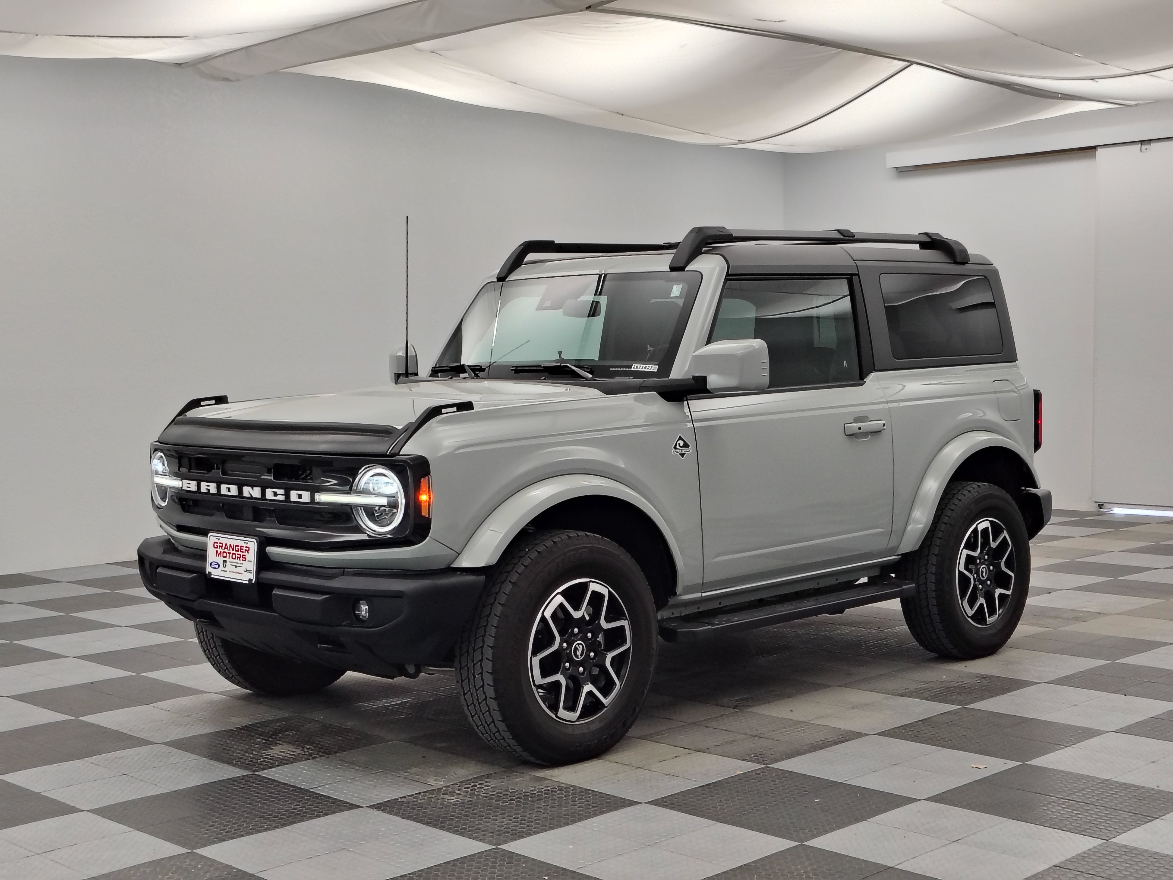 2023 Ford Bronco Outer Banks