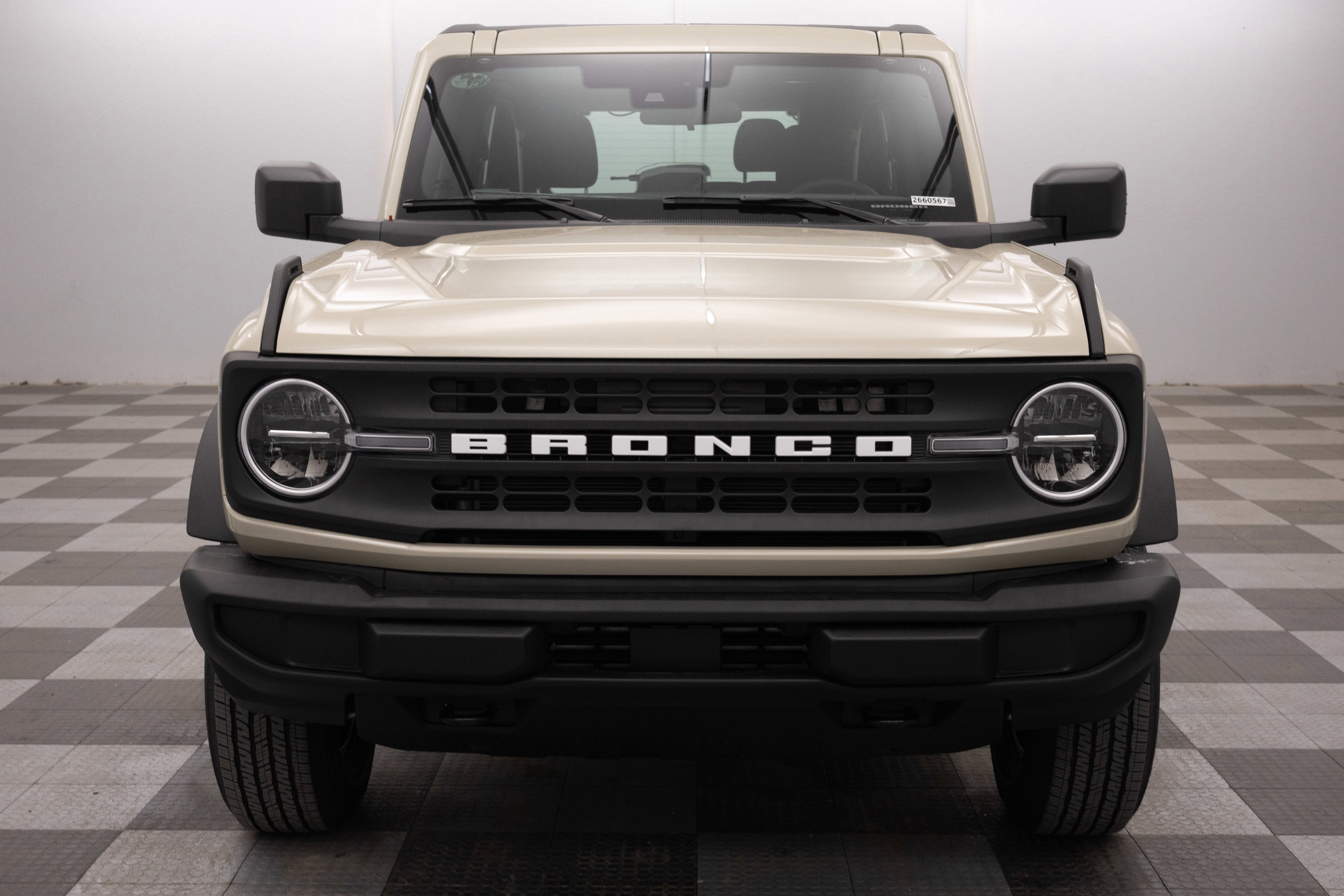 2026 Ford Bronco Base