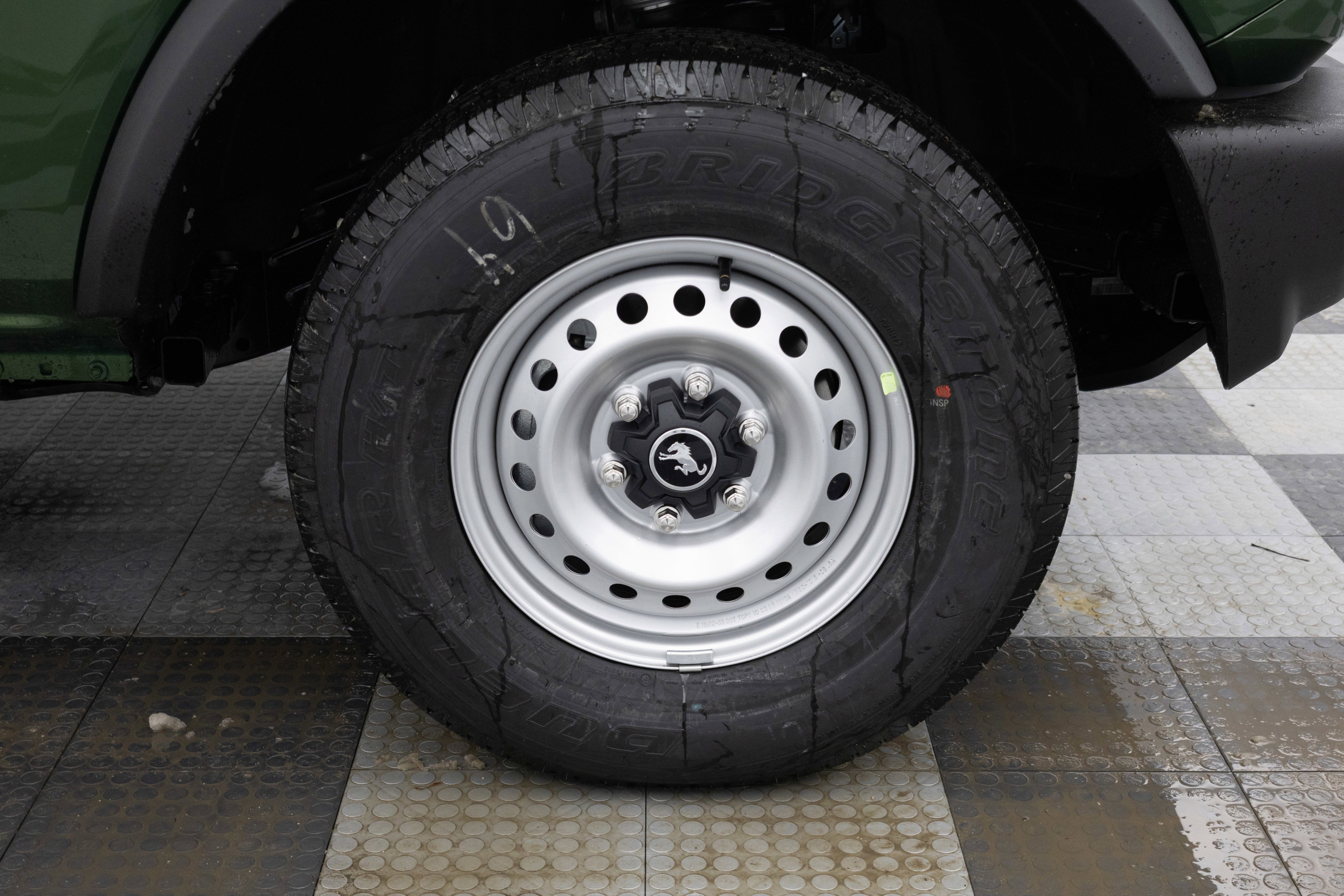 2025 Ford Bronco Base