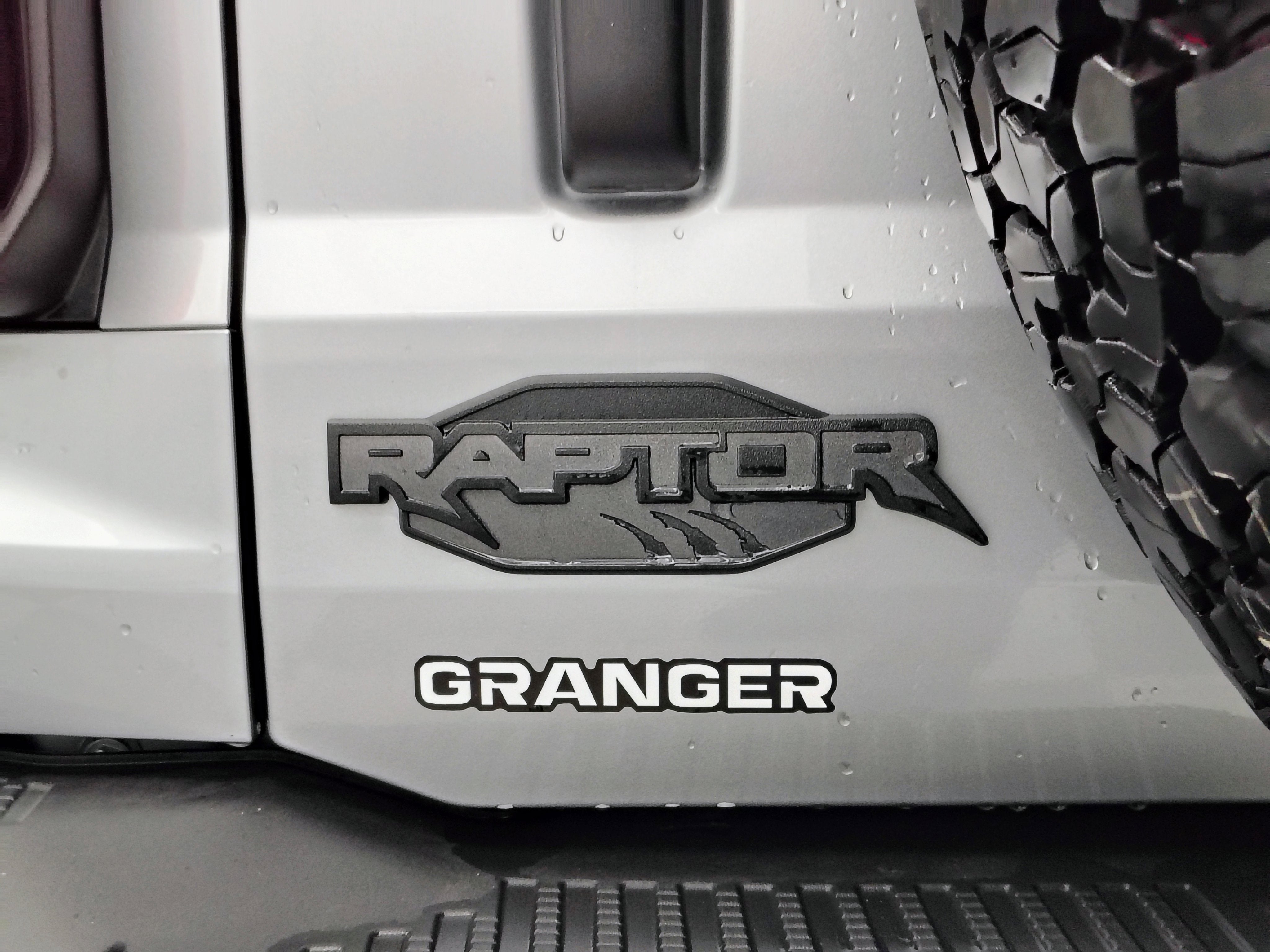2024 Ford Bronco Raptor