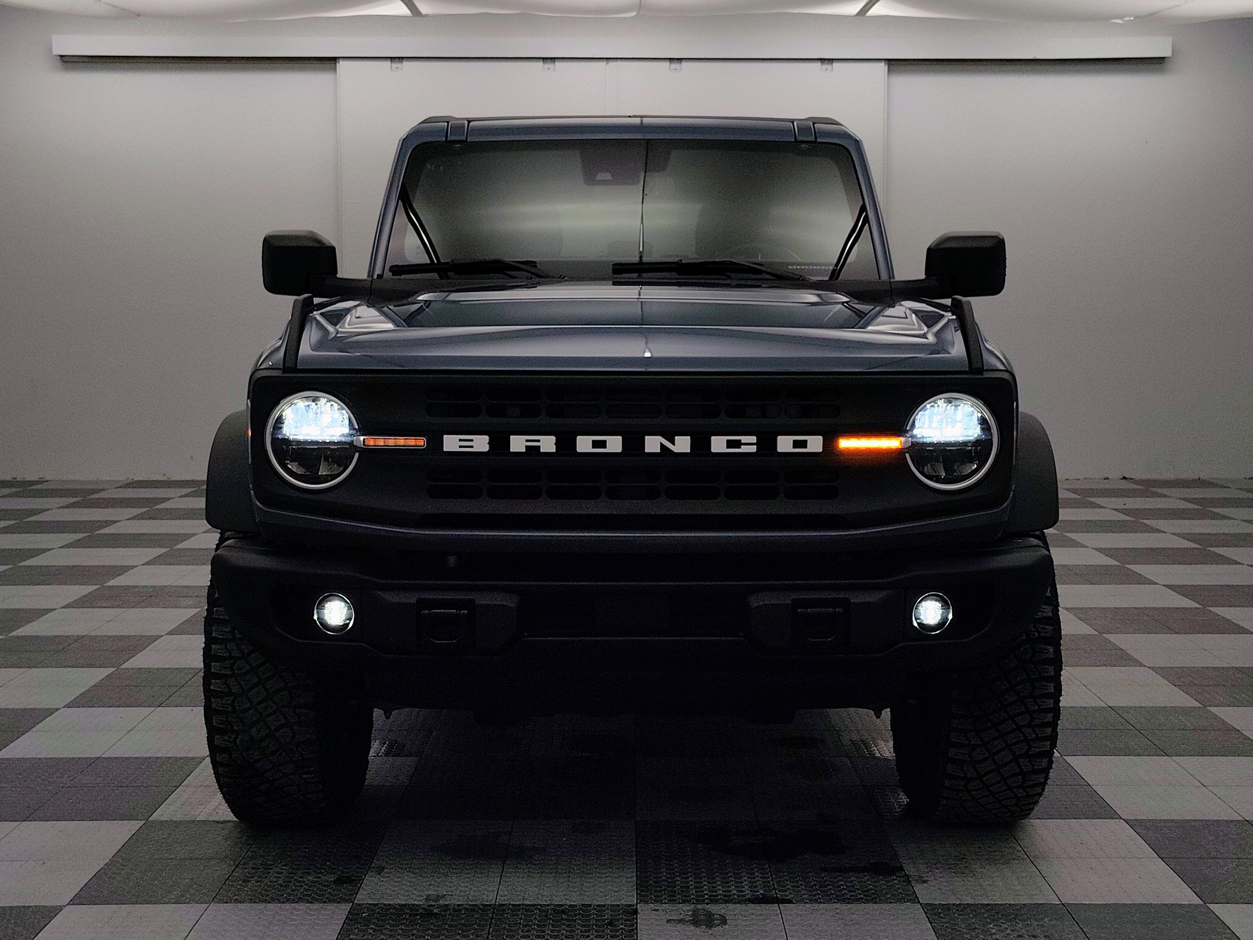 2024 Ford Bronco Black Diamond
