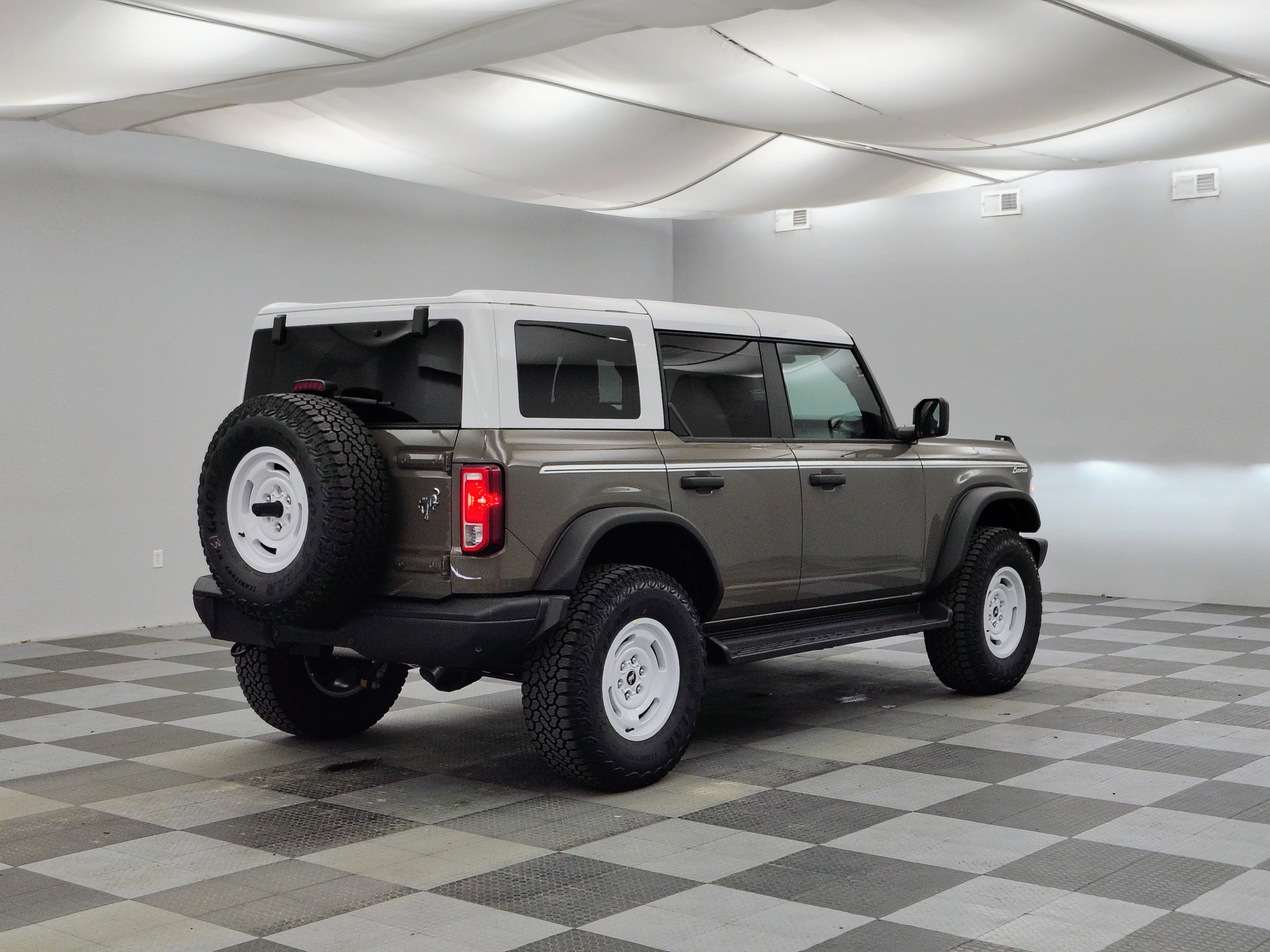 2026 Ford Bronco Heritage Edition
