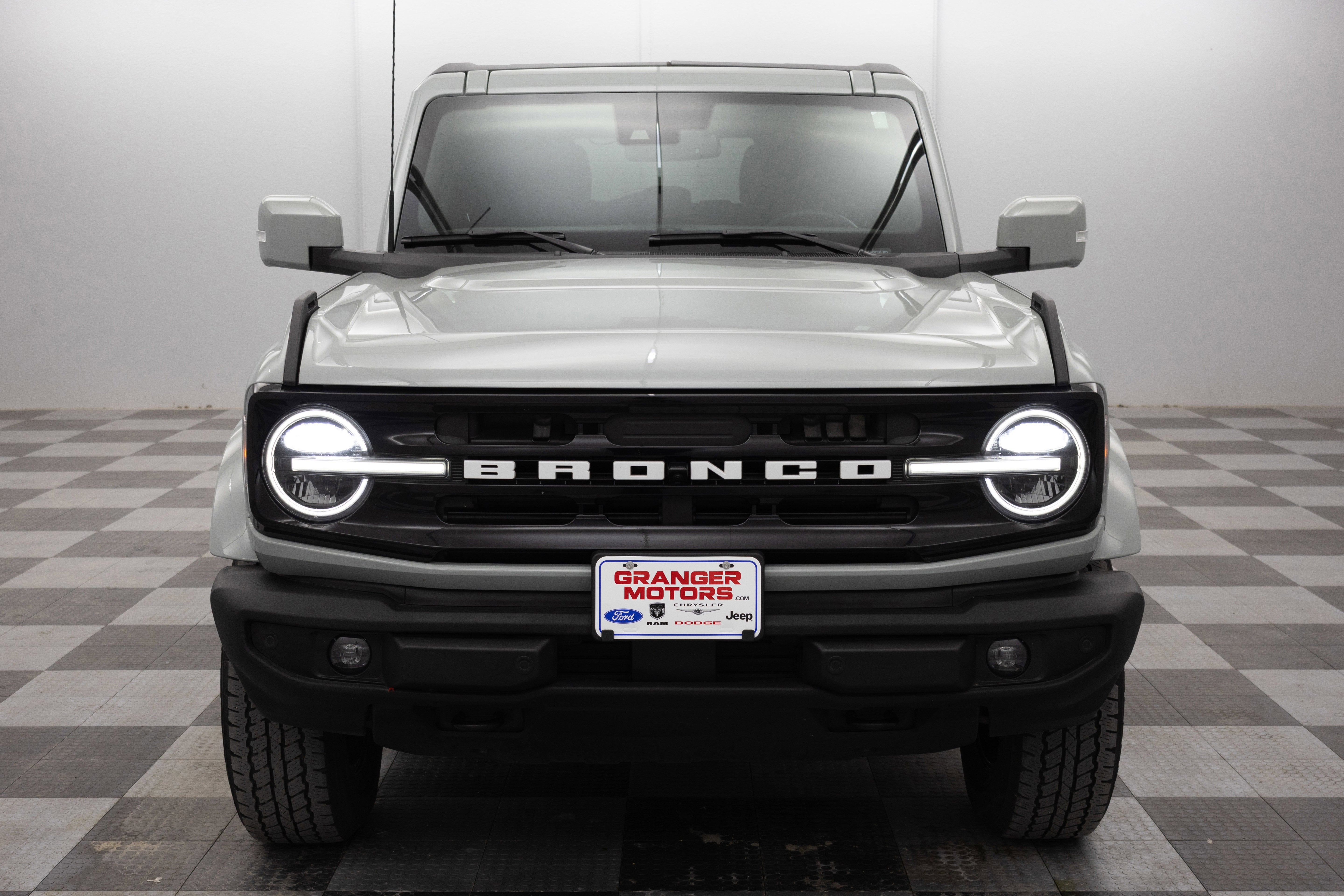 2022 Ford Bronco Outer Banks