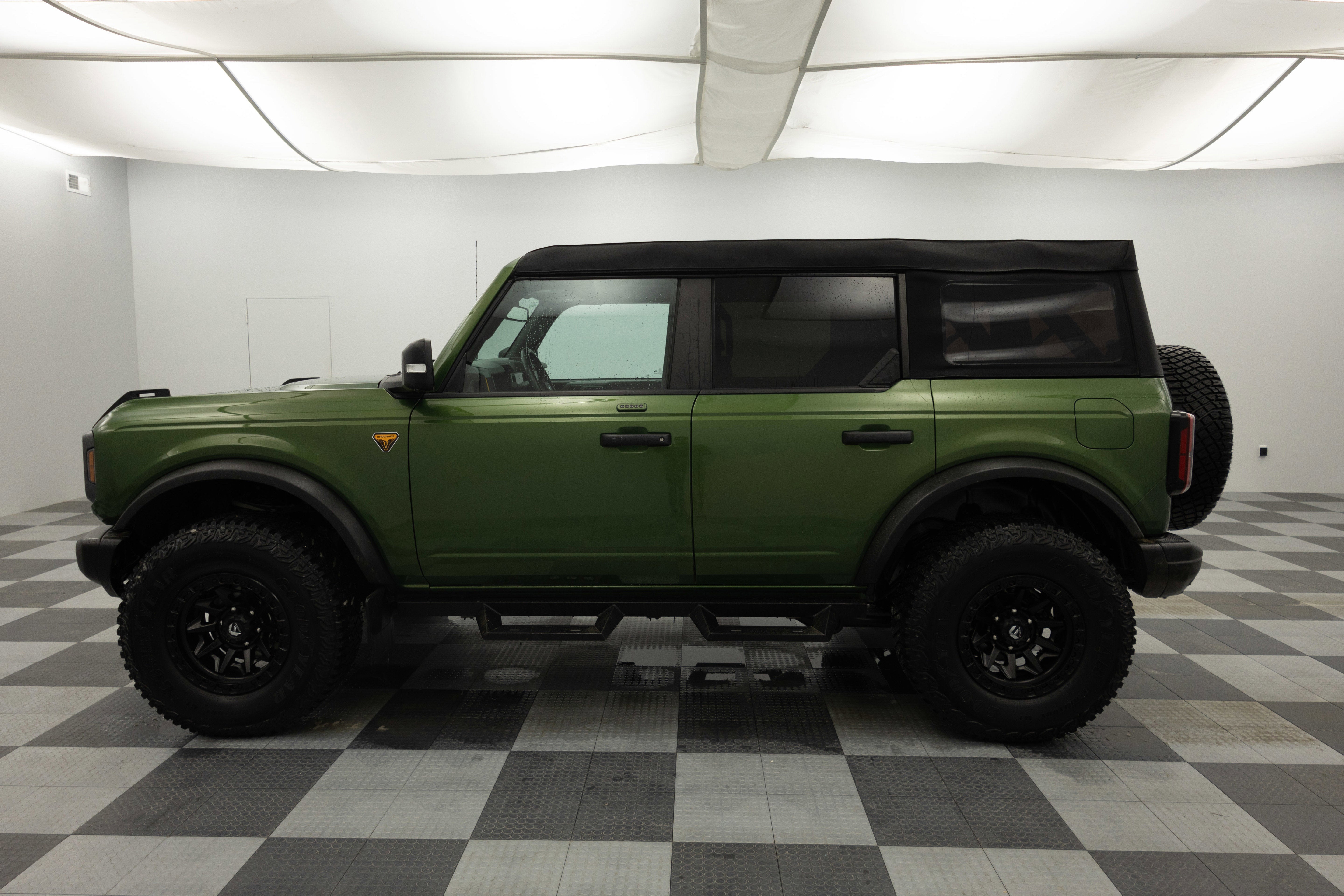 2023 Ford Bronco Badlands