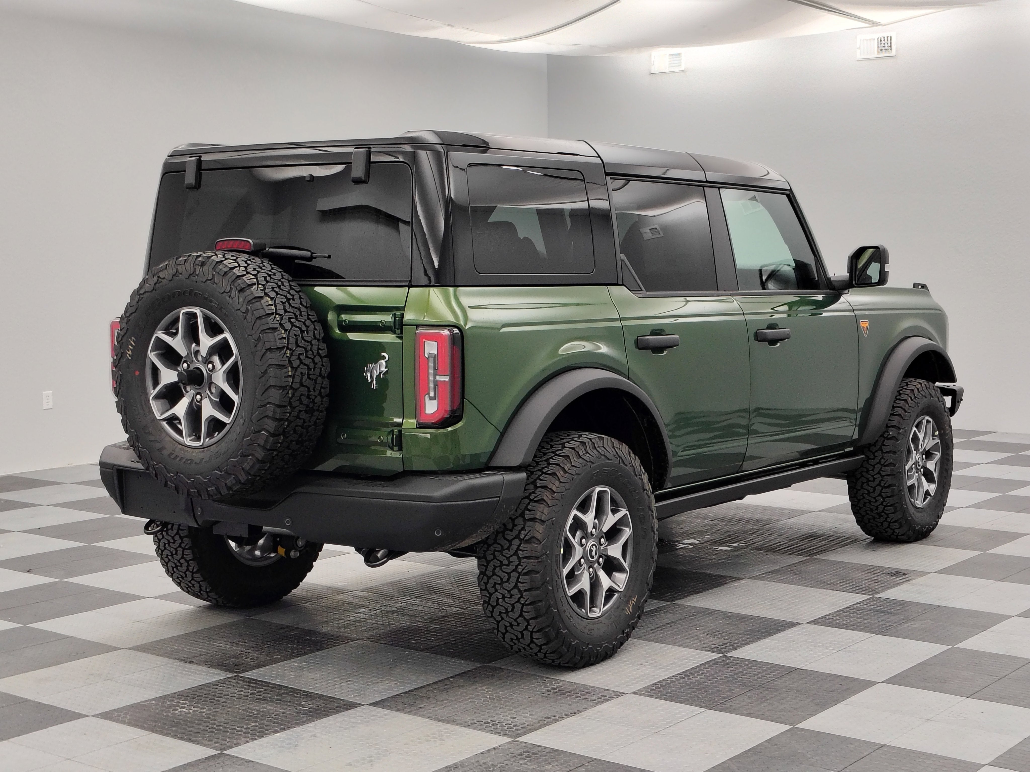 2025 Ford Bronco Badlands