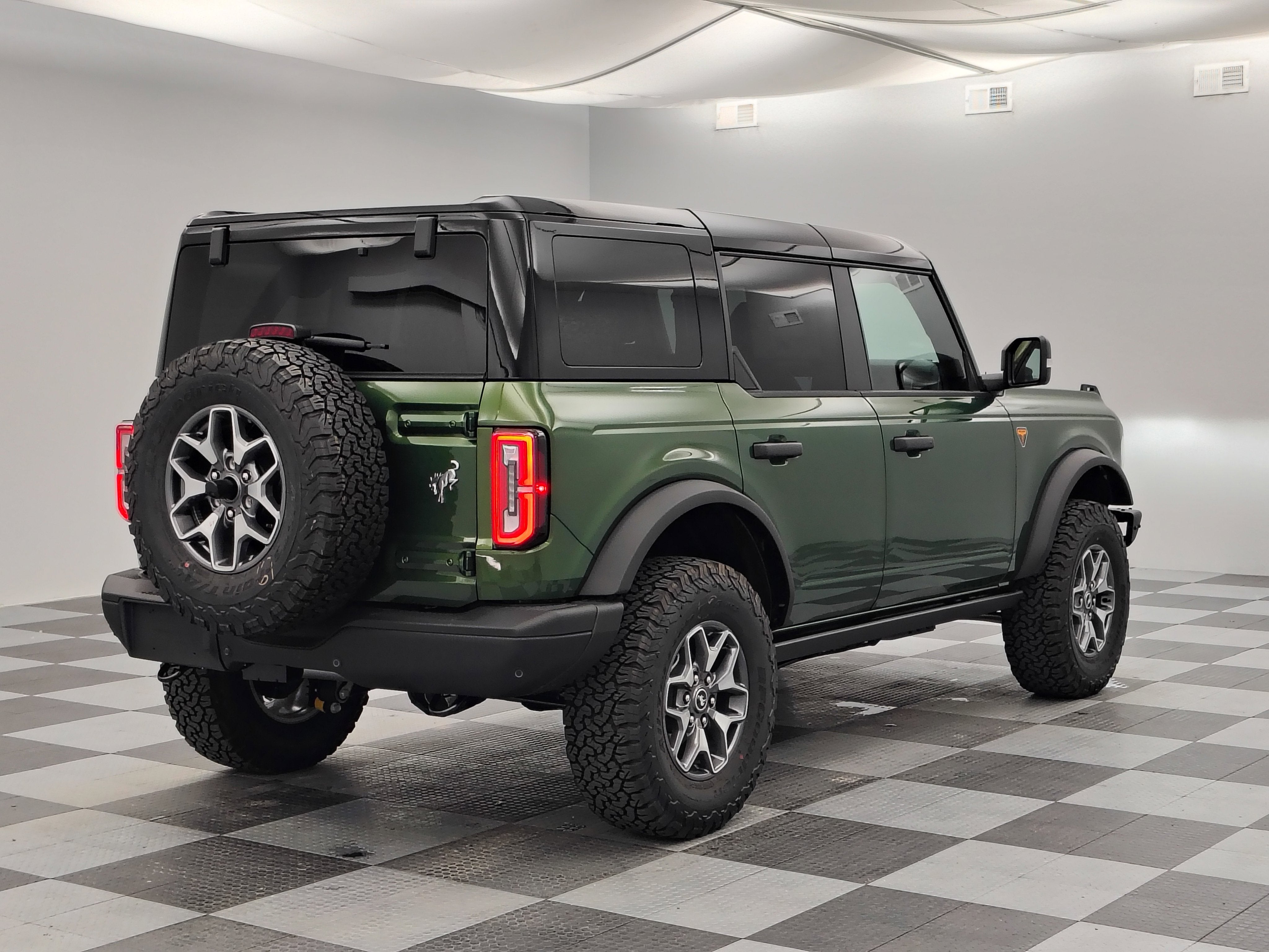 2025 Ford Bronco Badlands