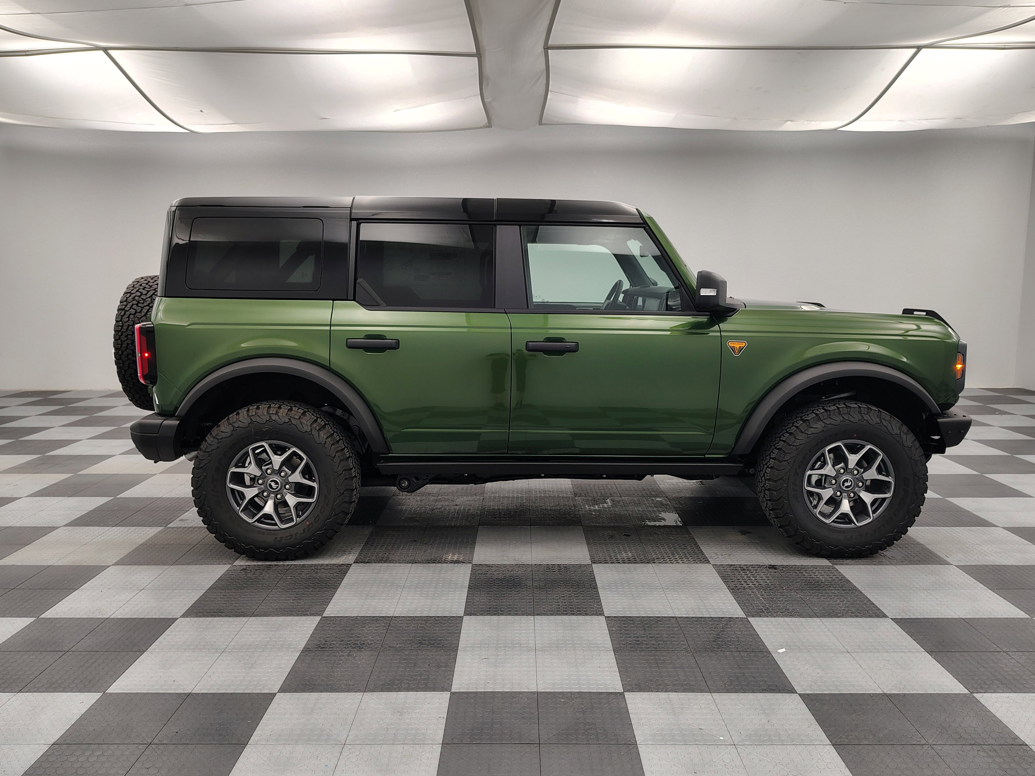 2025 Ford Bronco Badlands