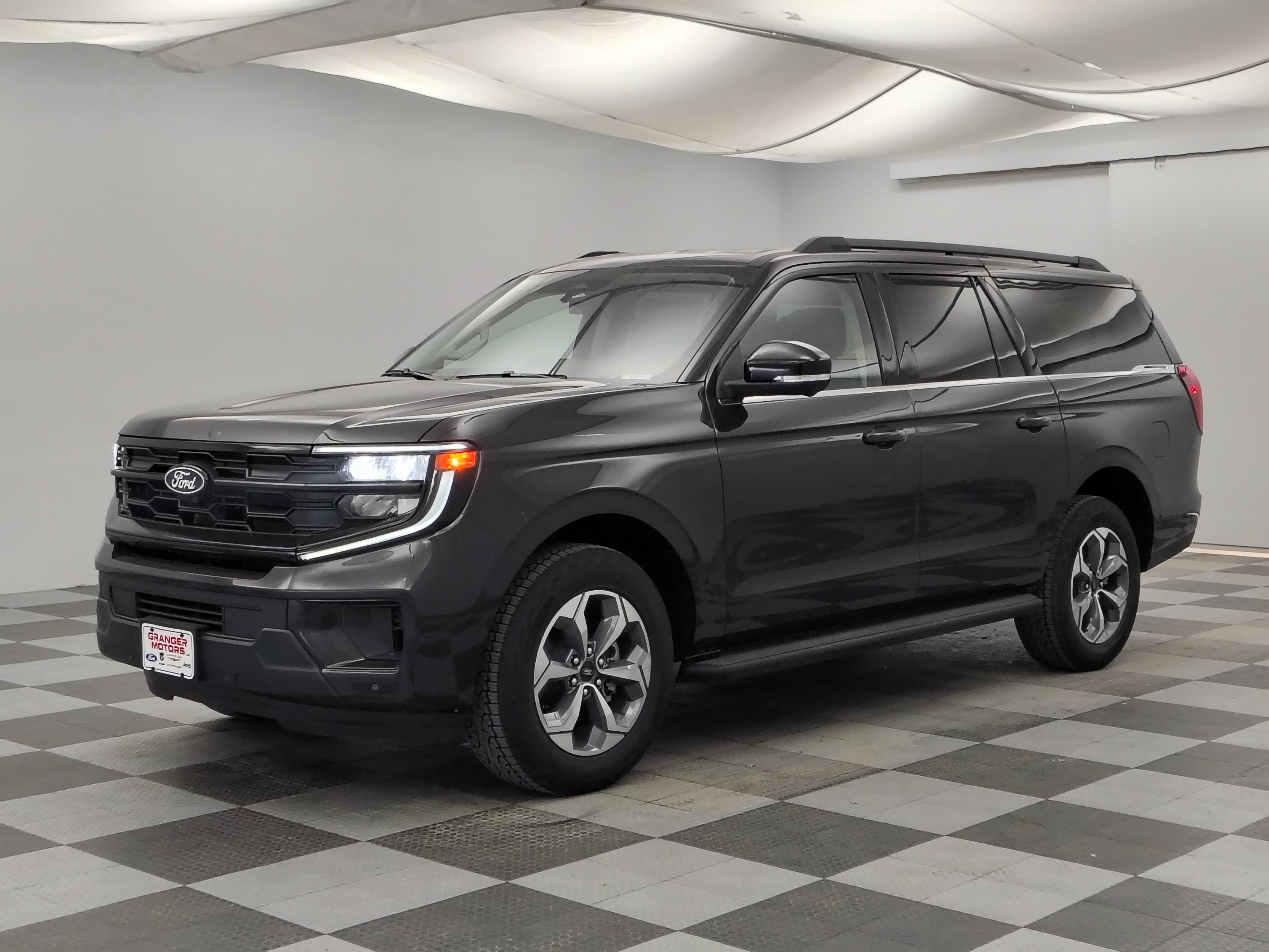 2027 Ford Expedition Max Active
