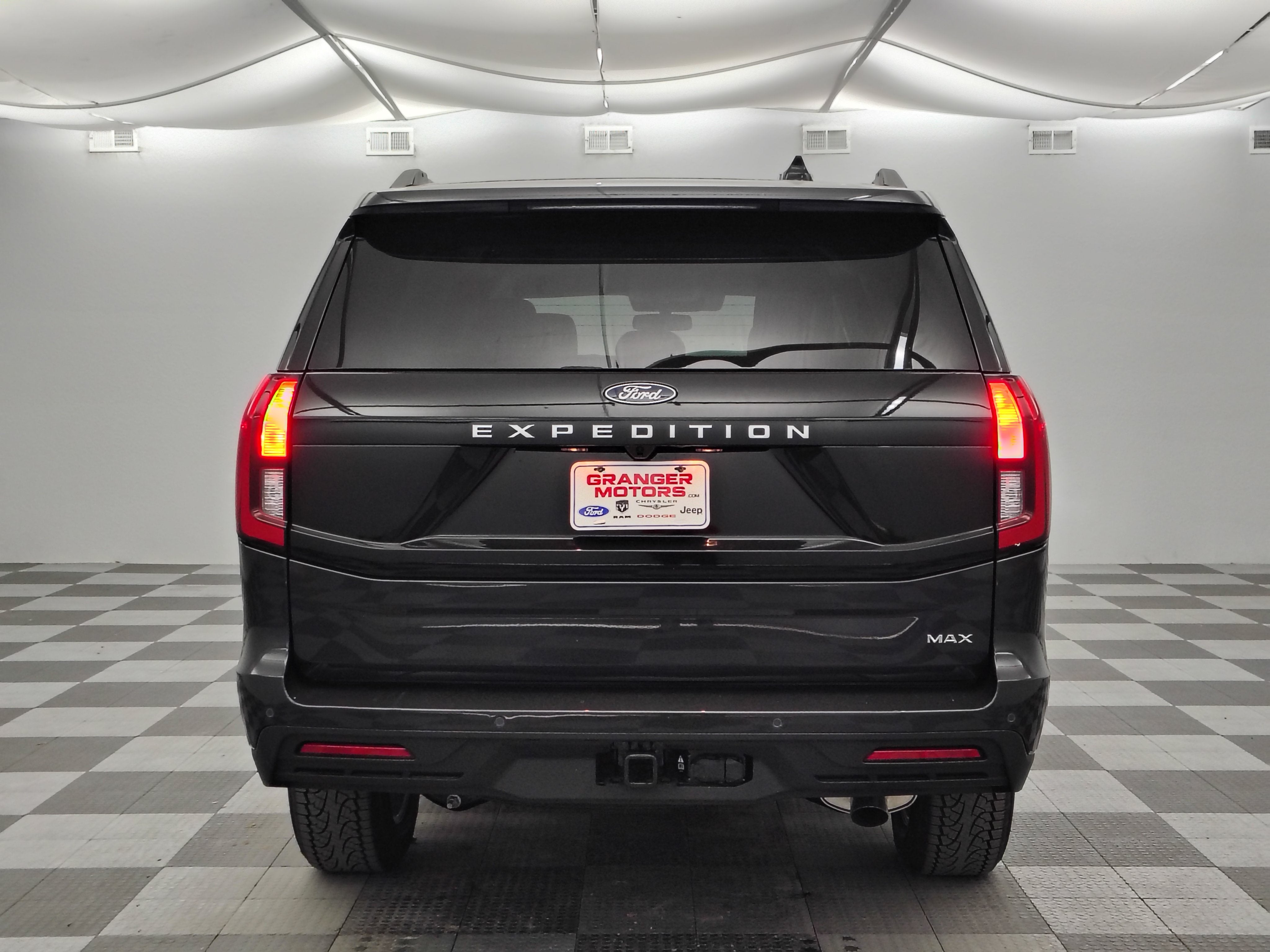 2027 Ford Expedition Max Active