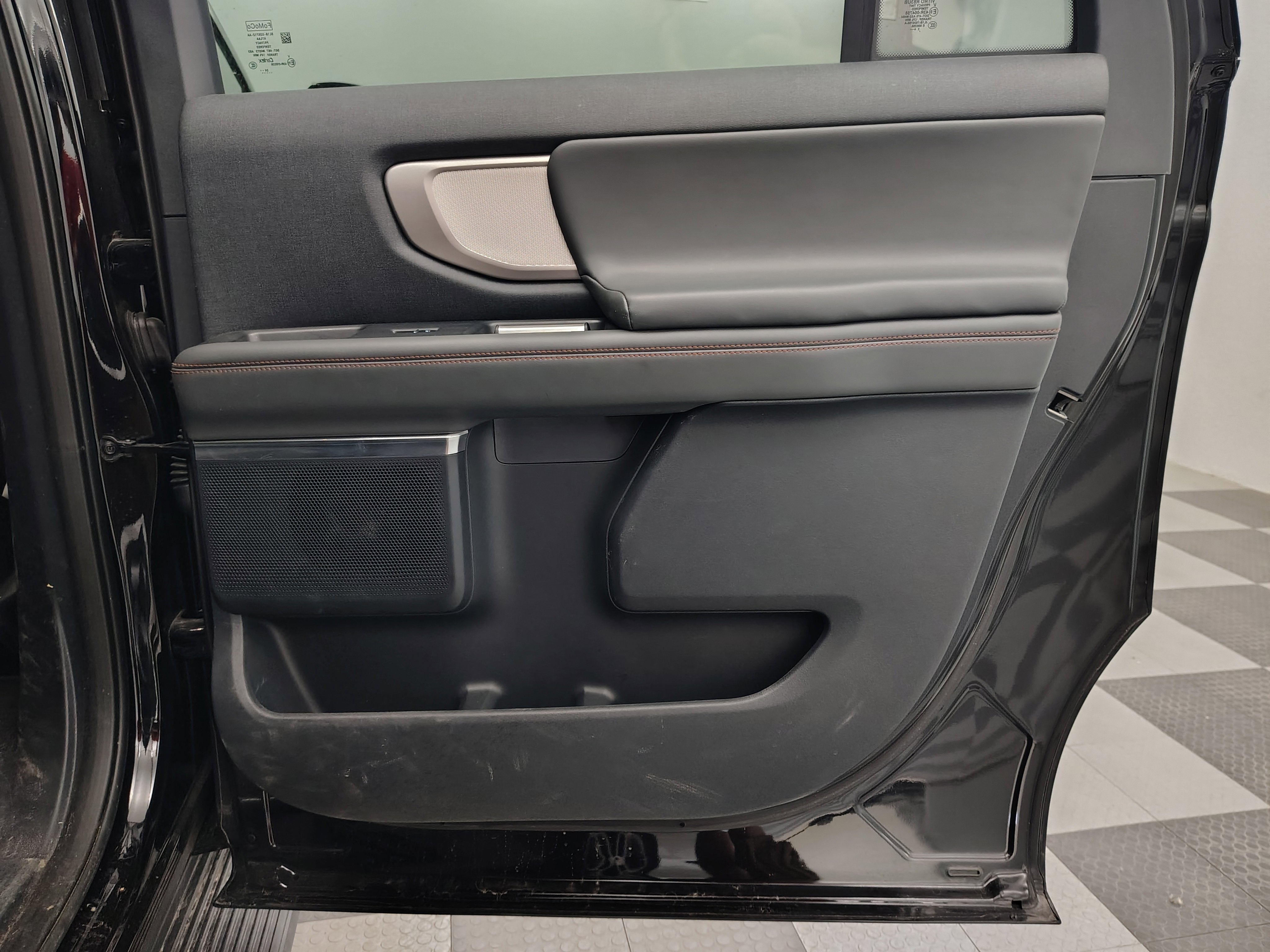2025 Ford Expedition Active MAX