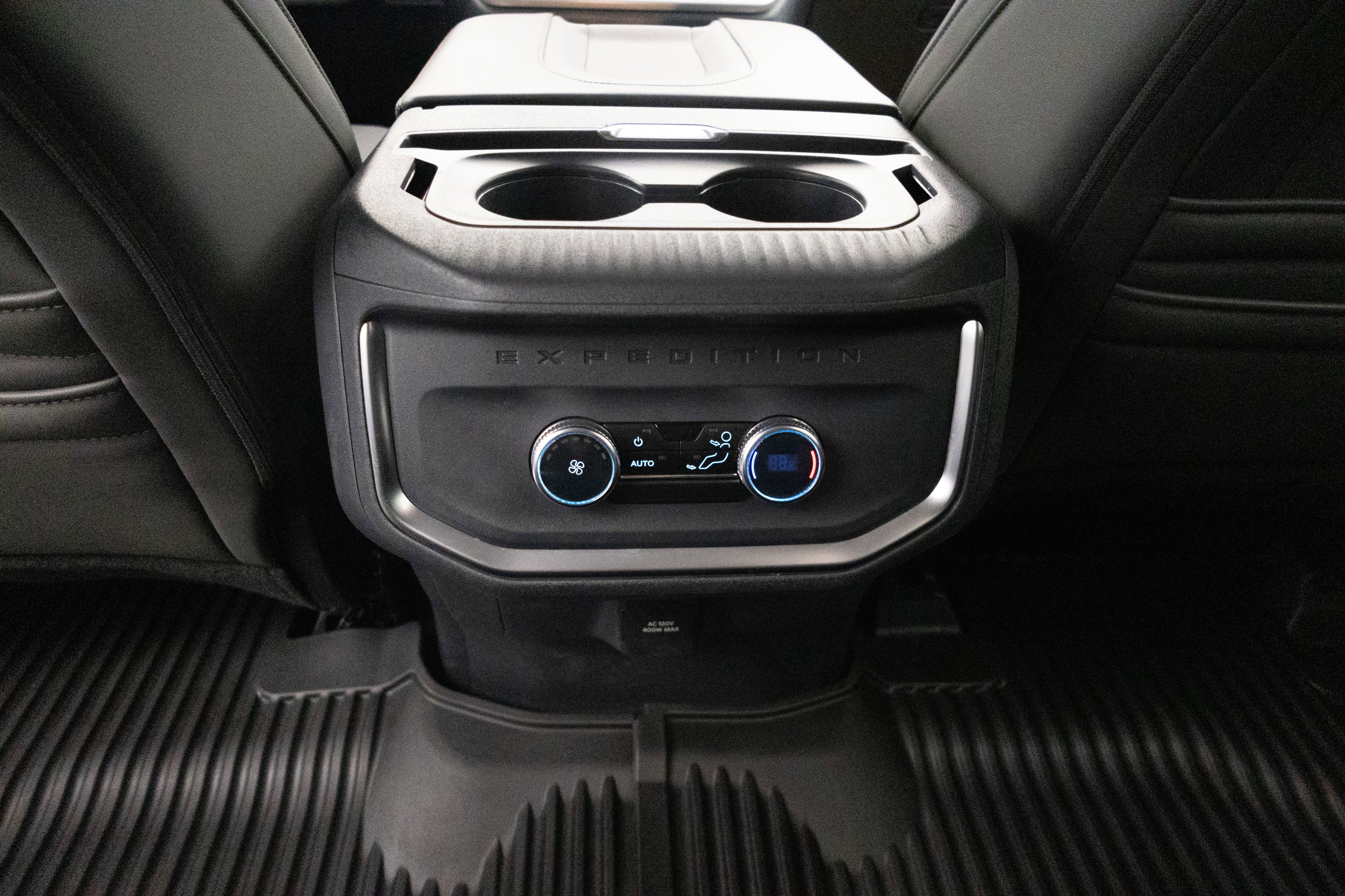 2025 Ford Expedition Active MAX