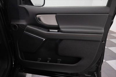 2025 Ford Expedition Active MAX