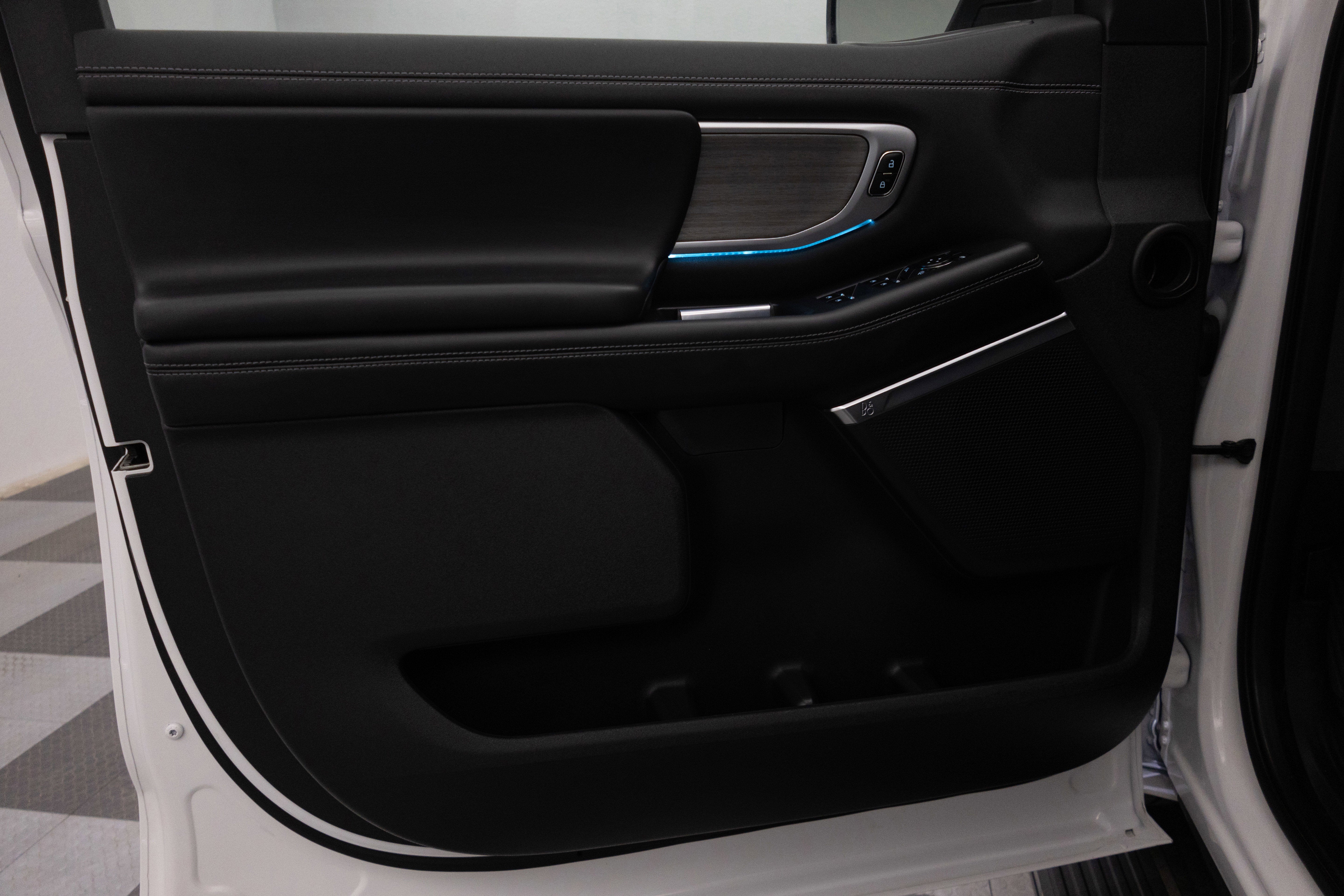 2025 Ford Expedition Platinum MAX