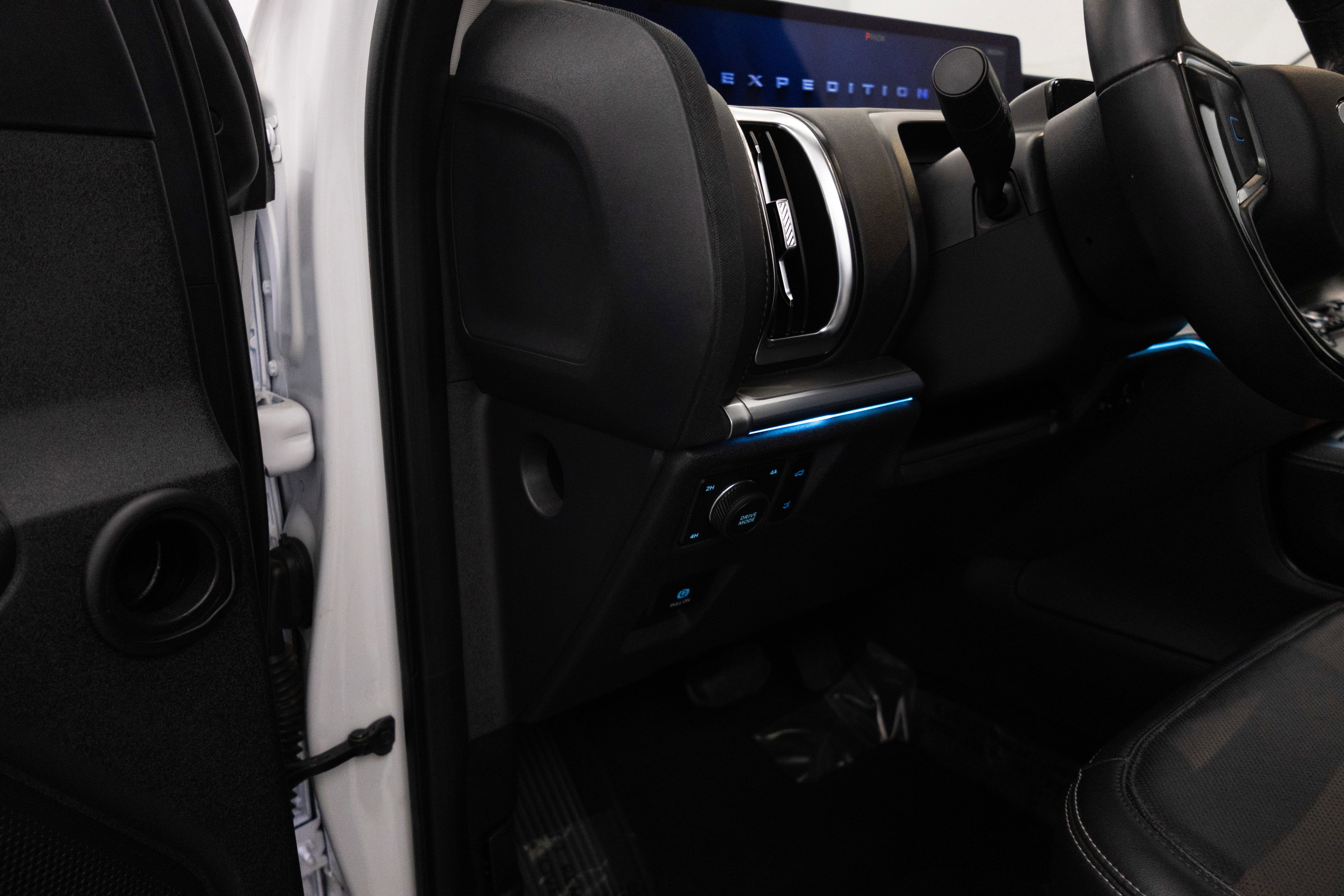 2025 Ford Expedition Platinum MAX
