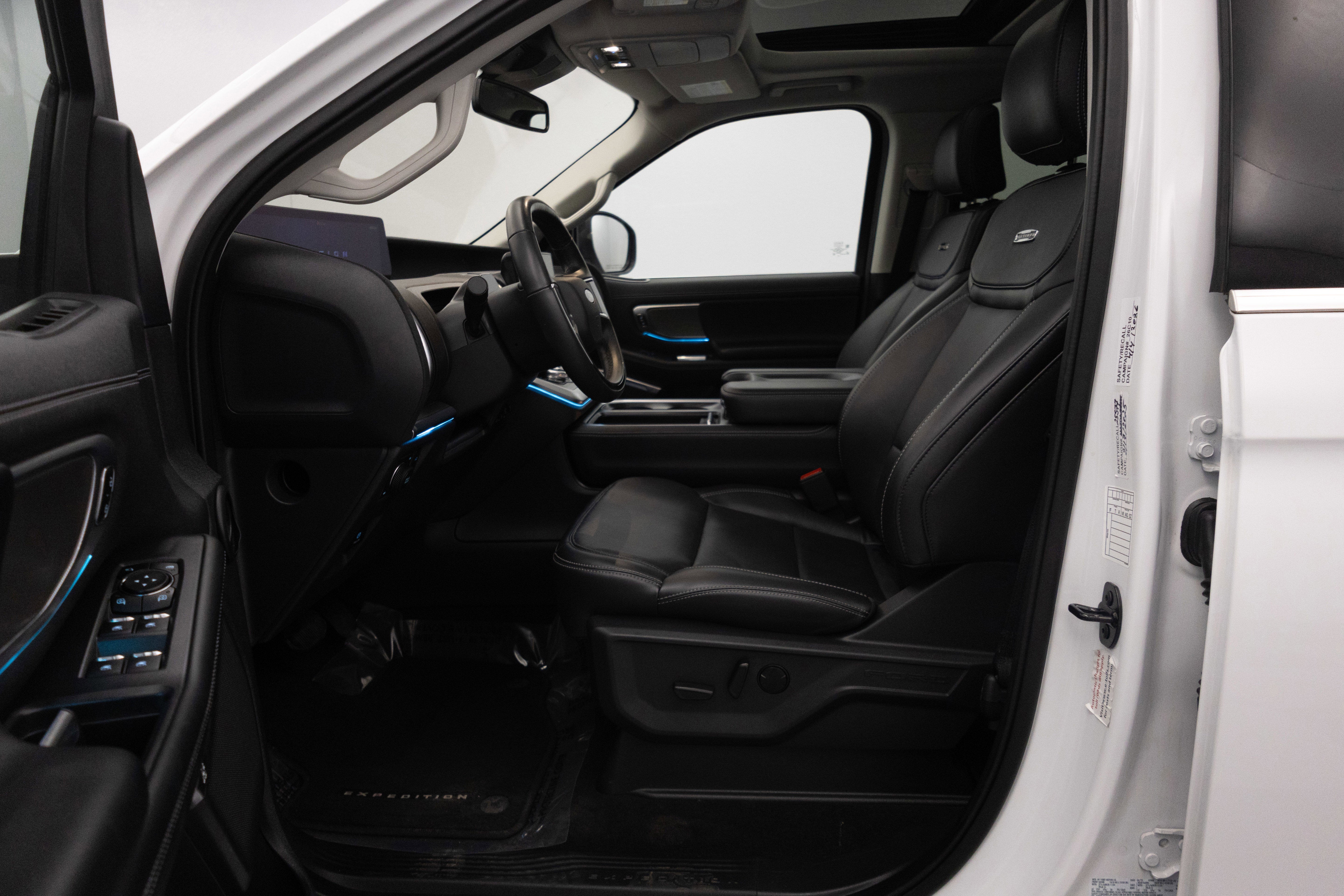 2025 Ford Expedition Platinum MAX