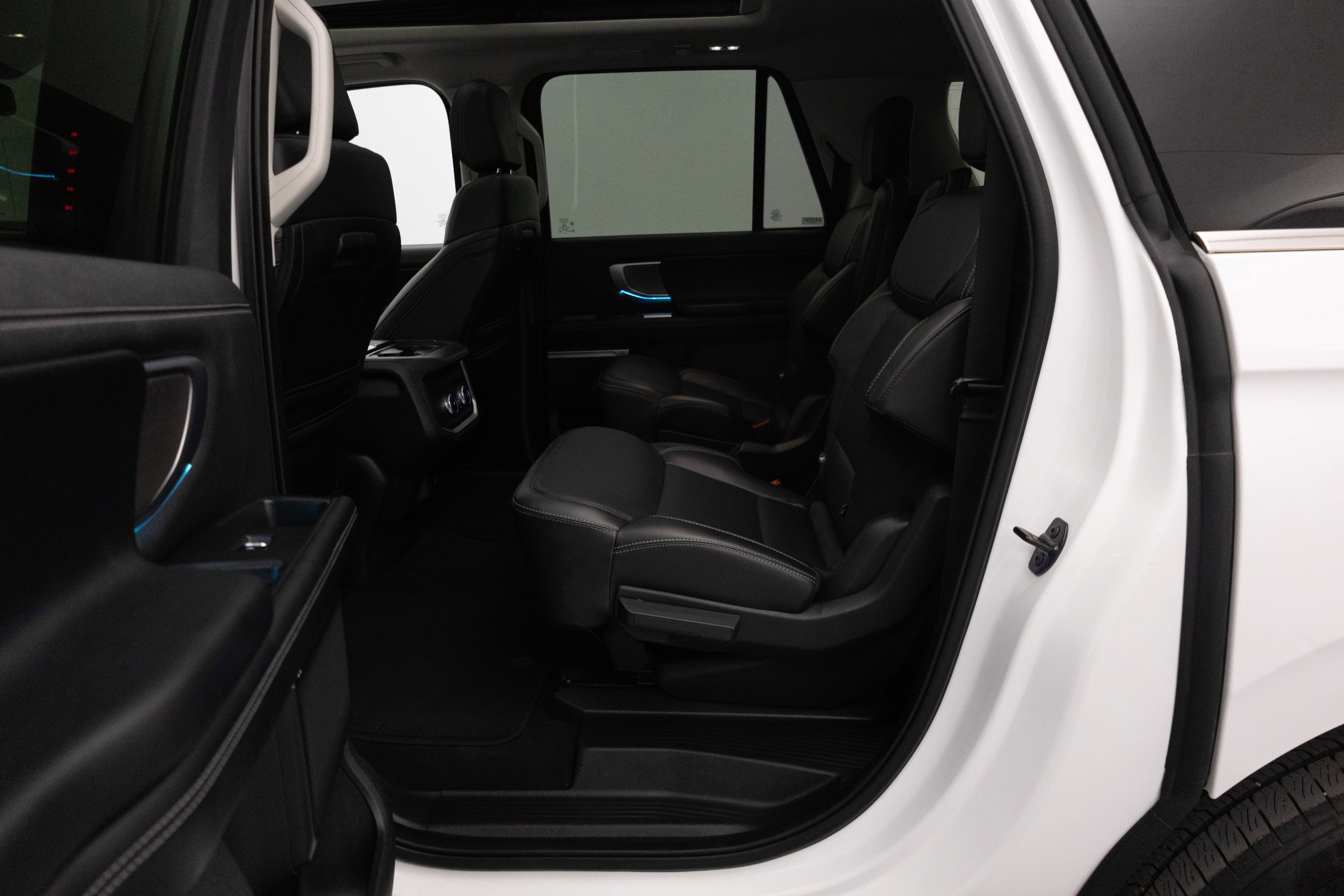 2025 Ford Expedition Platinum MAX