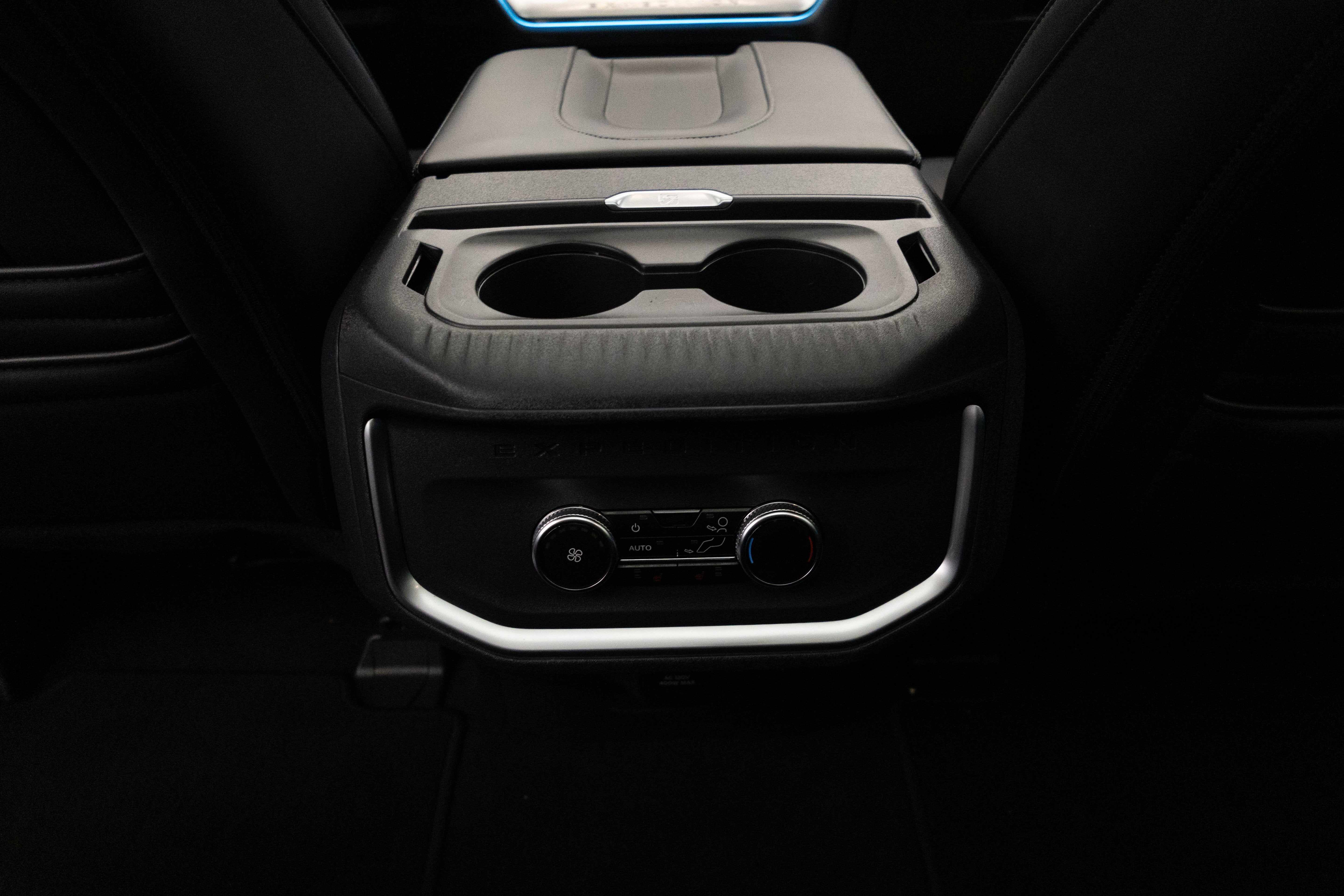 2025 Ford Expedition Platinum MAX