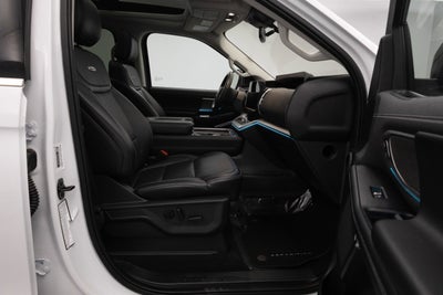 2025 Ford Expedition Platinum MAX