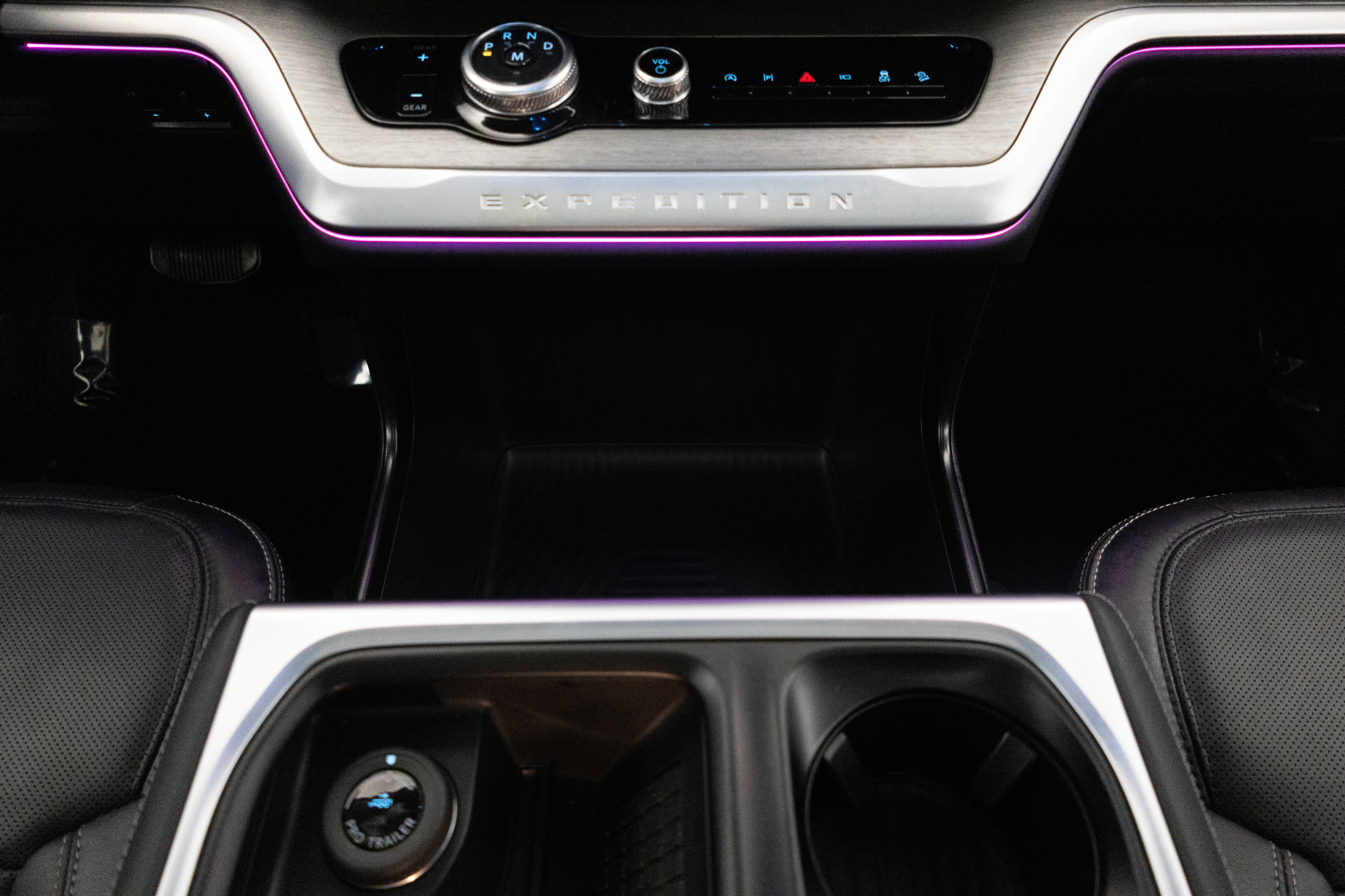 2025 Ford Expedition Platinum MAX