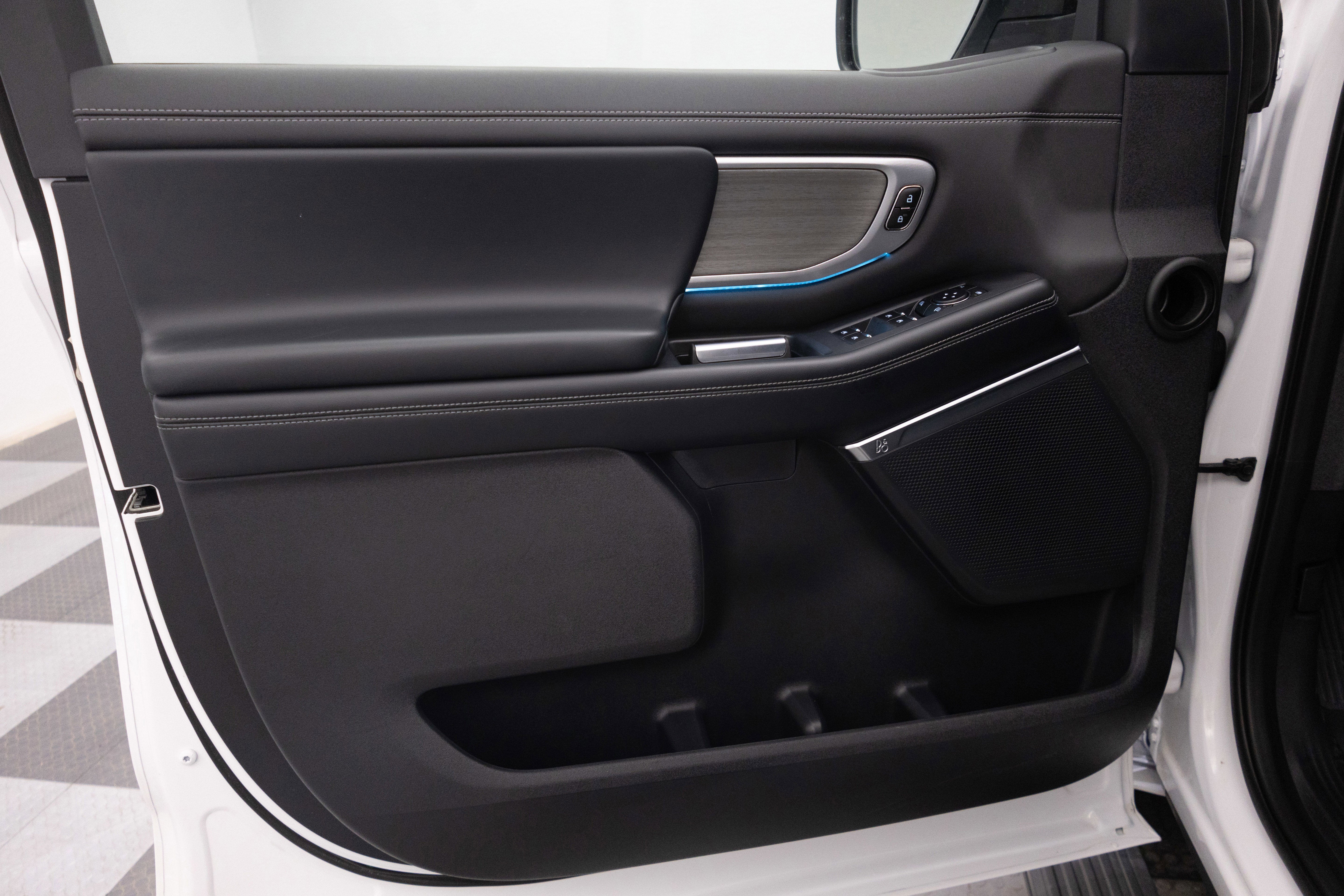 2025 Ford Expedition Platinum MAX