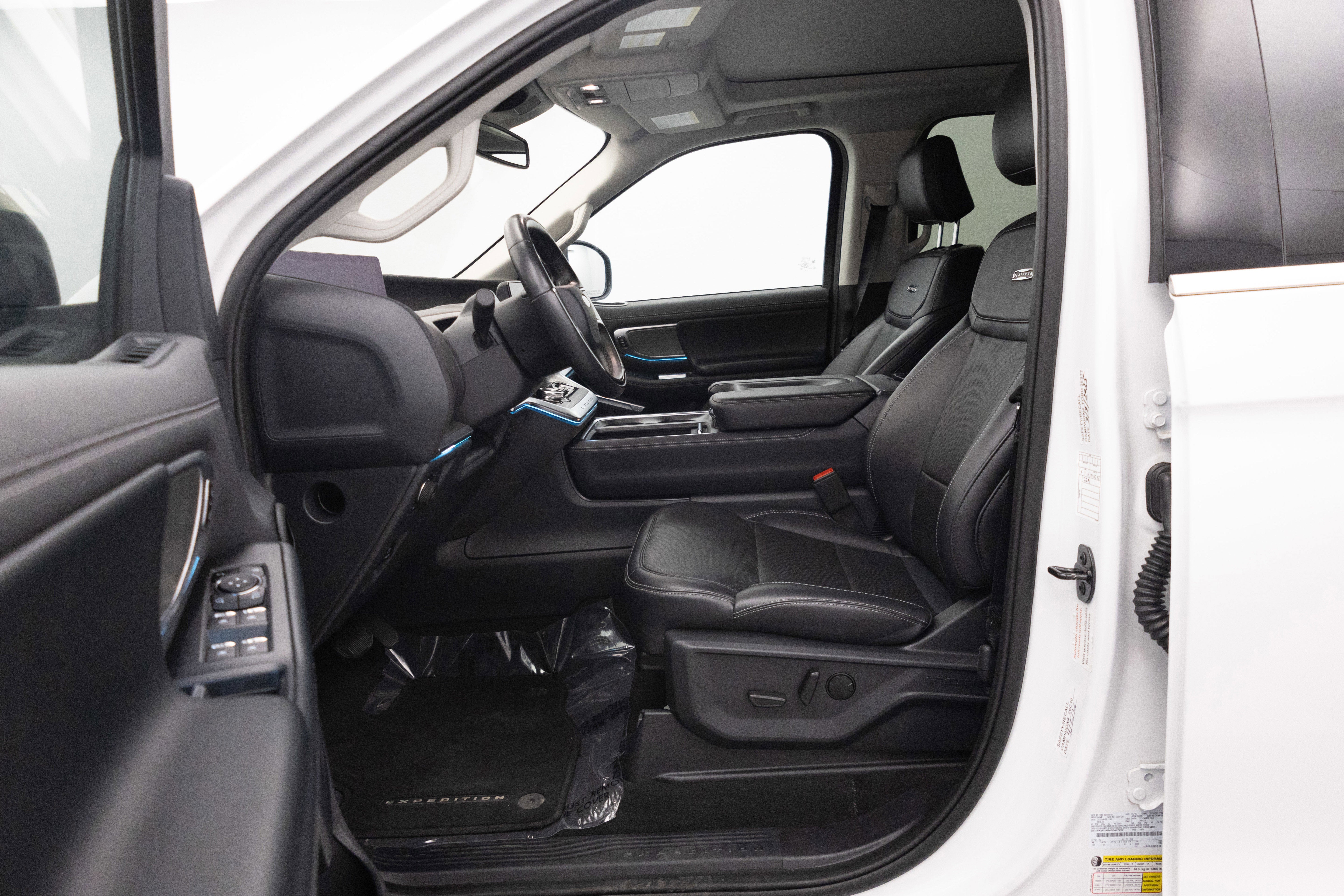 2025 Ford Expedition Platinum MAX