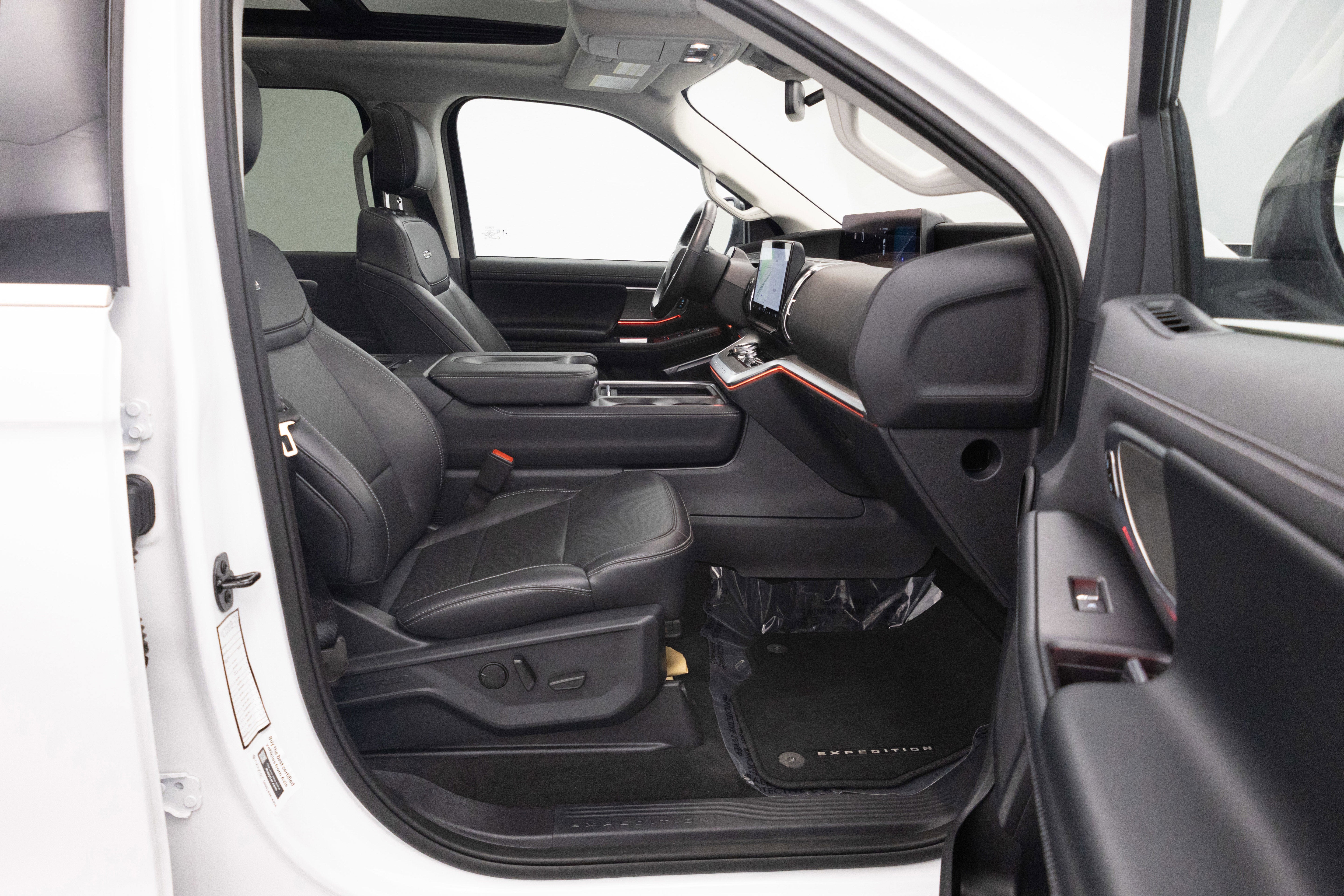 2025 Ford Expedition Platinum MAX