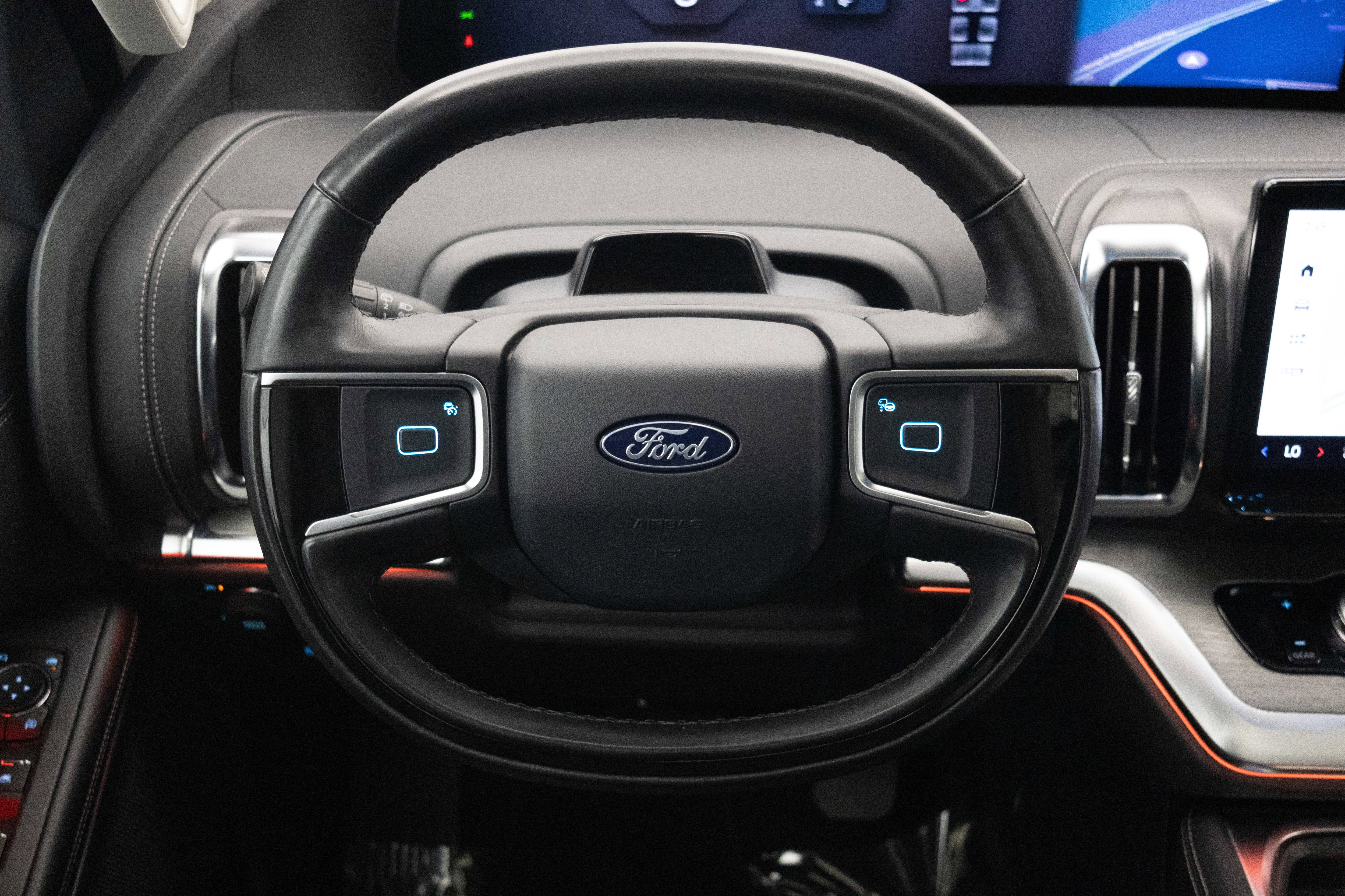 2025 Ford Expedition Platinum MAX