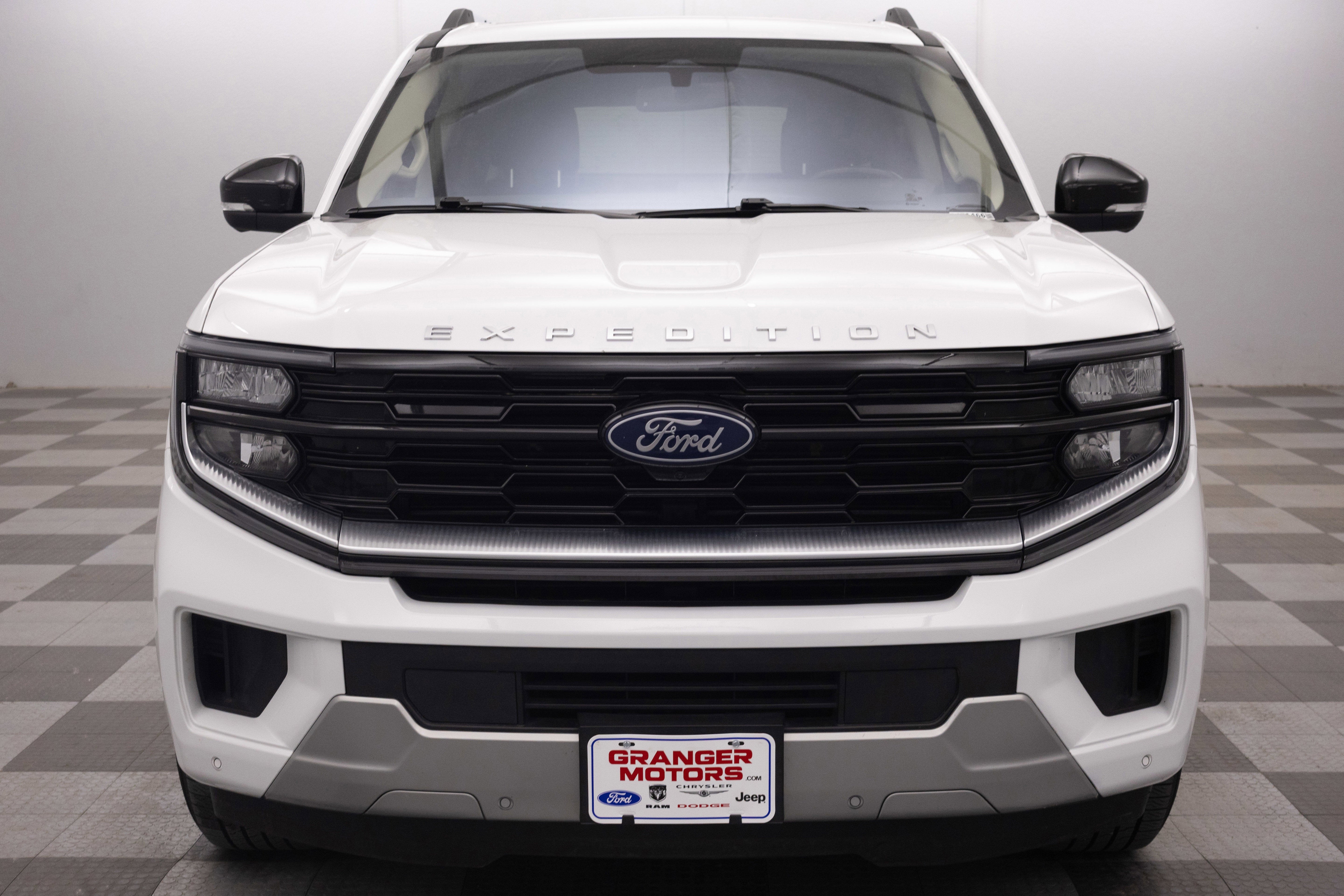2025 Ford Expedition Platinum MAX