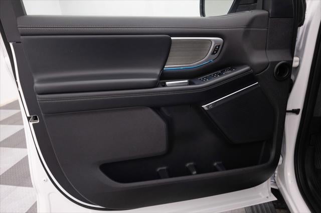 2025 Ford Expedition Platinum MAX