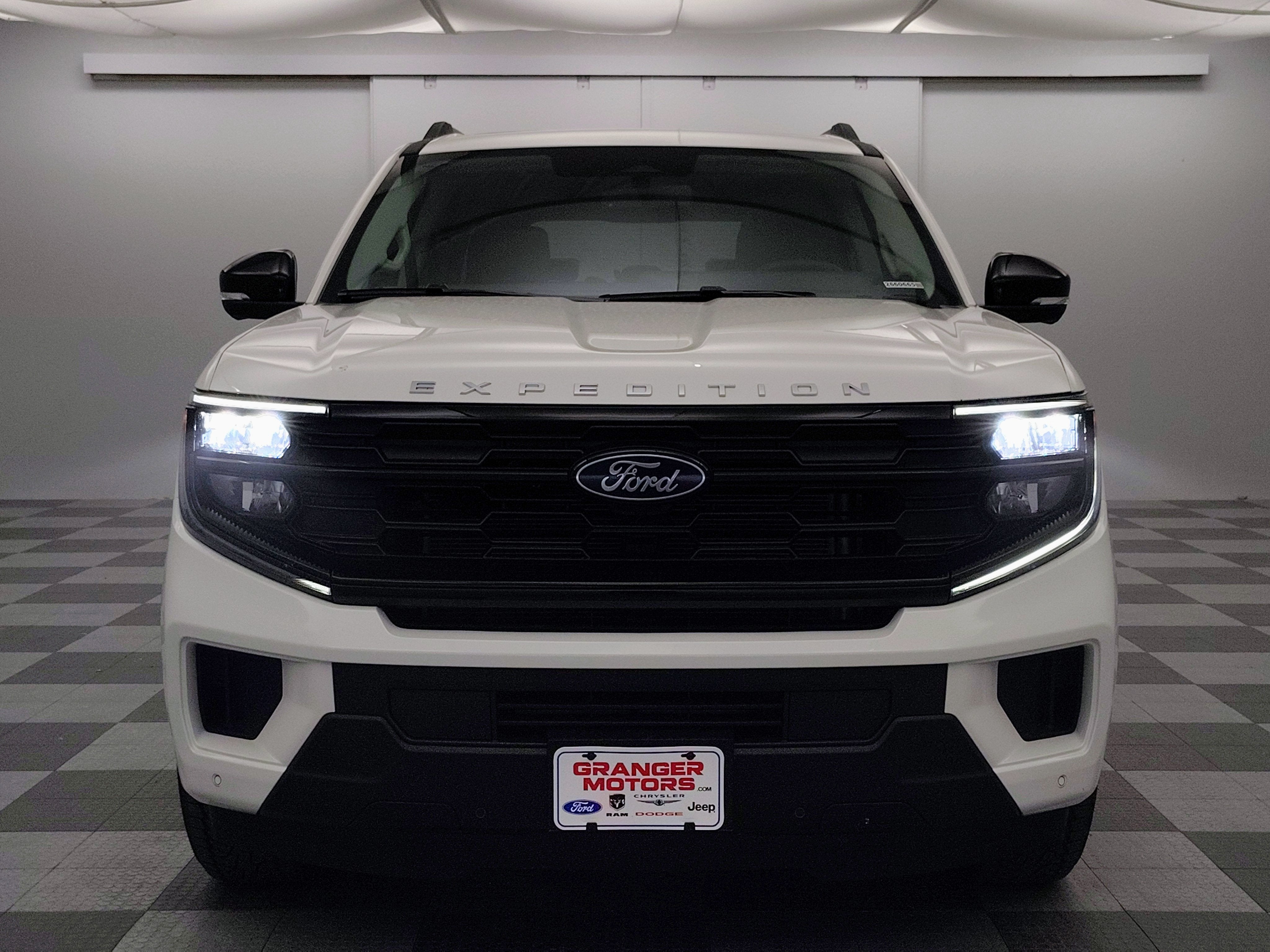 2026 Ford Expedition Active