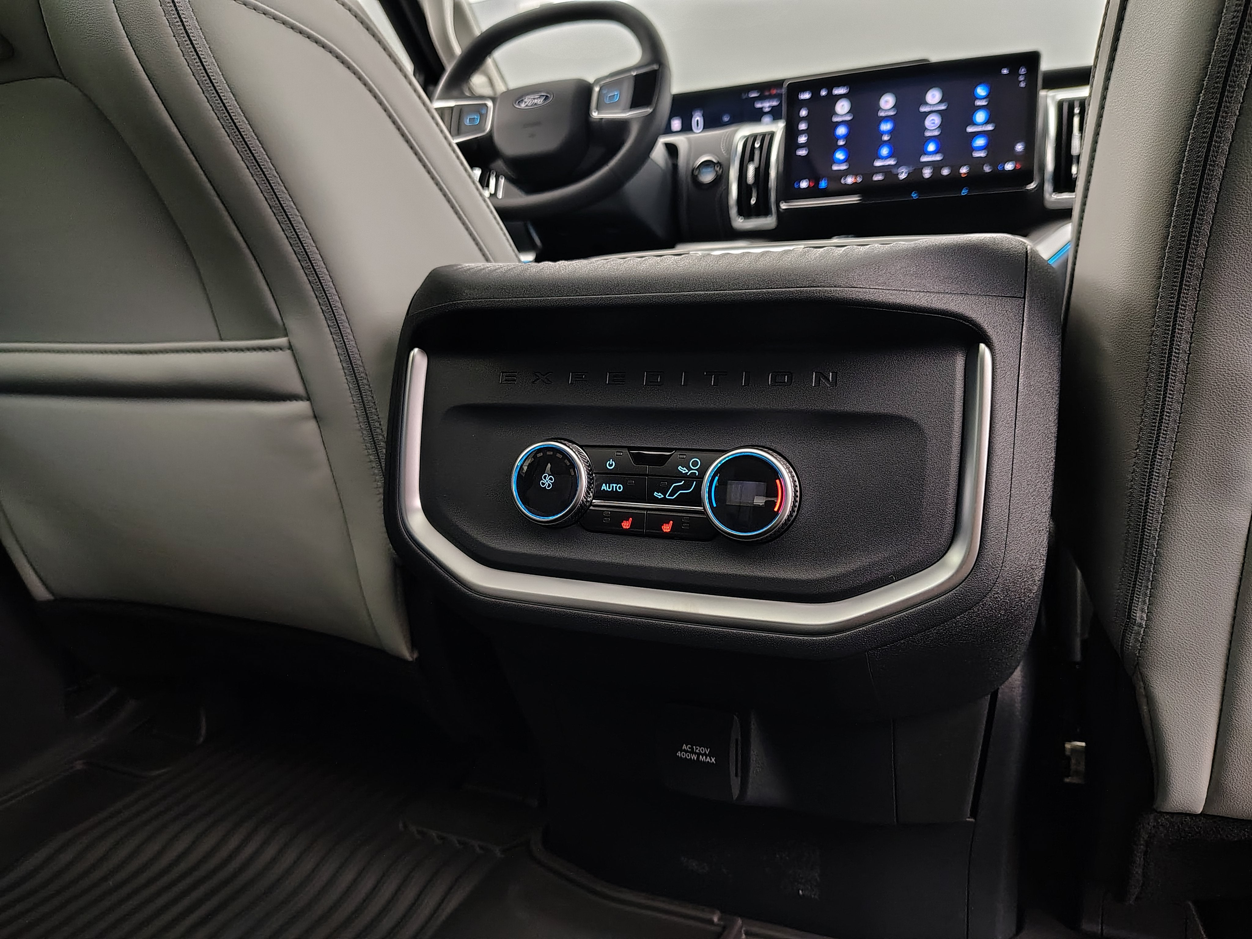 2027 Ford Expedition Platinum